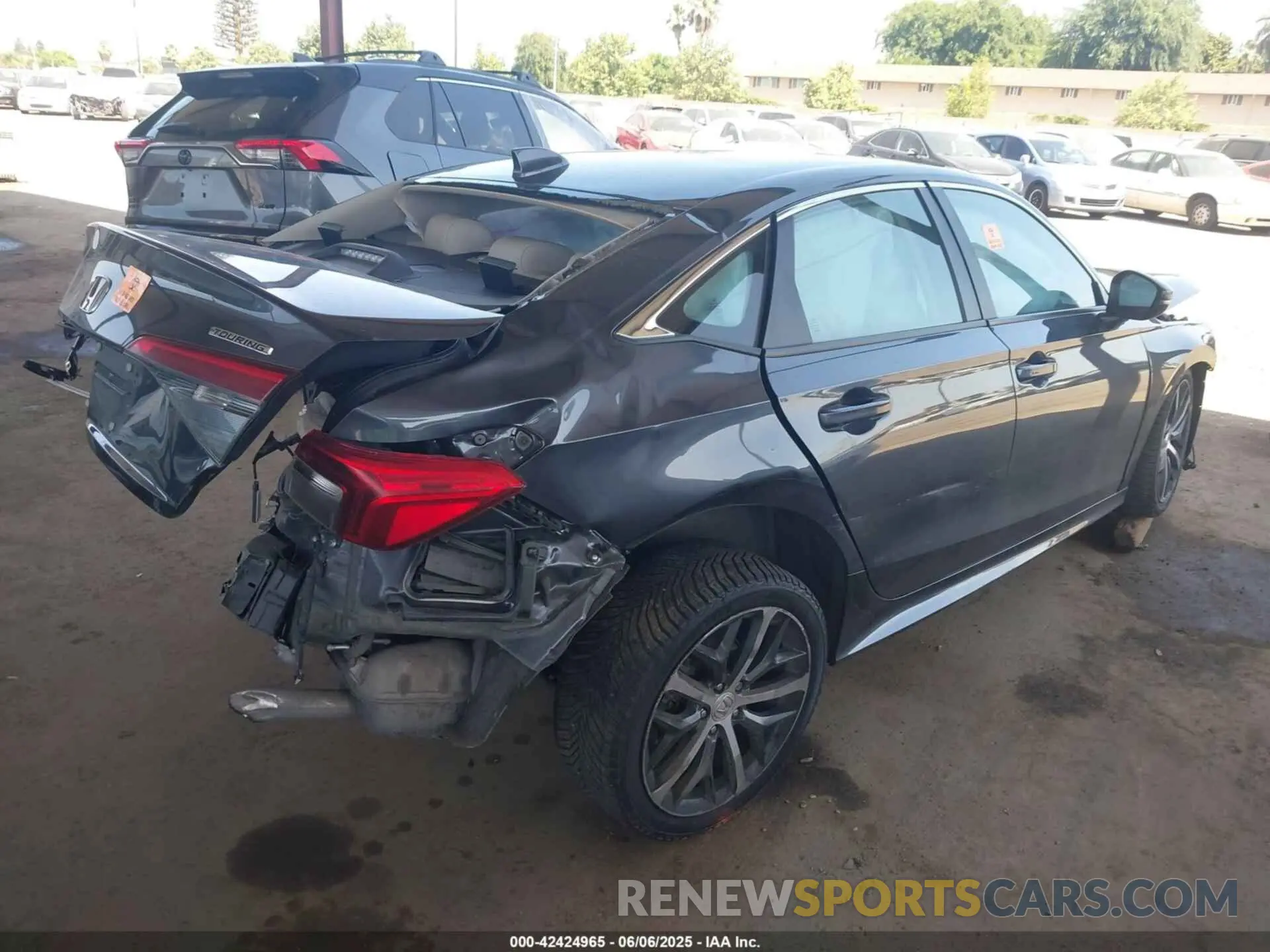 4 Photograph of a damaged car 2HGFE1F98RH312956 HONDA CIVIC 2024