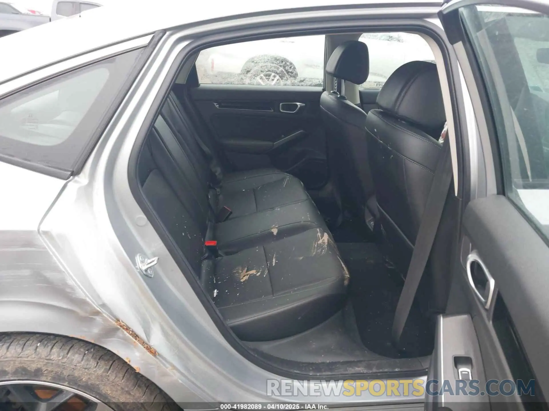 8 Photograph of a damaged car 2HGFE1F98RH317414 HONDA CIVIC 2024