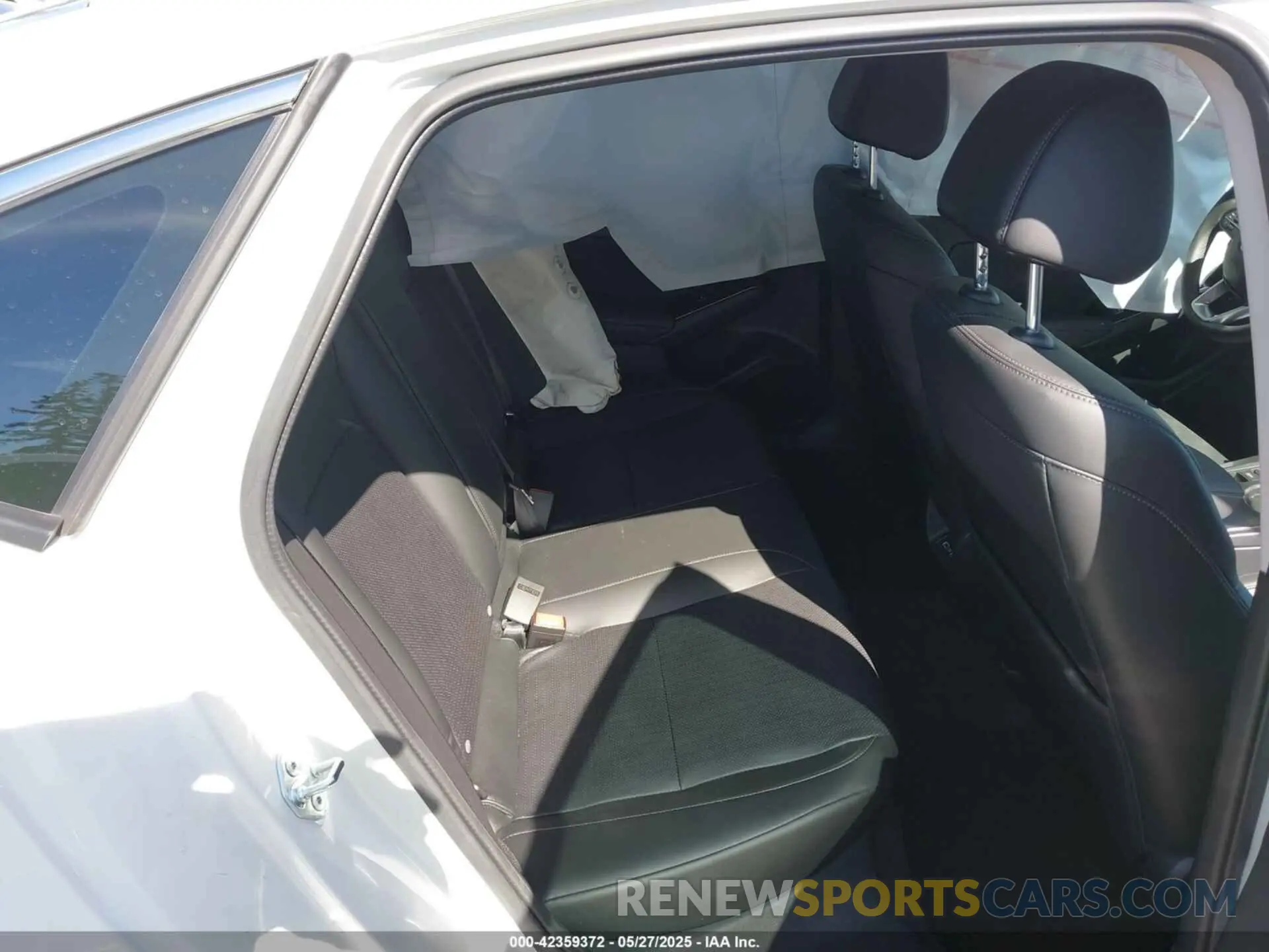8 Photograph of a damaged car 2HGFE1F98RH339977 HONDA CIVIC 2024