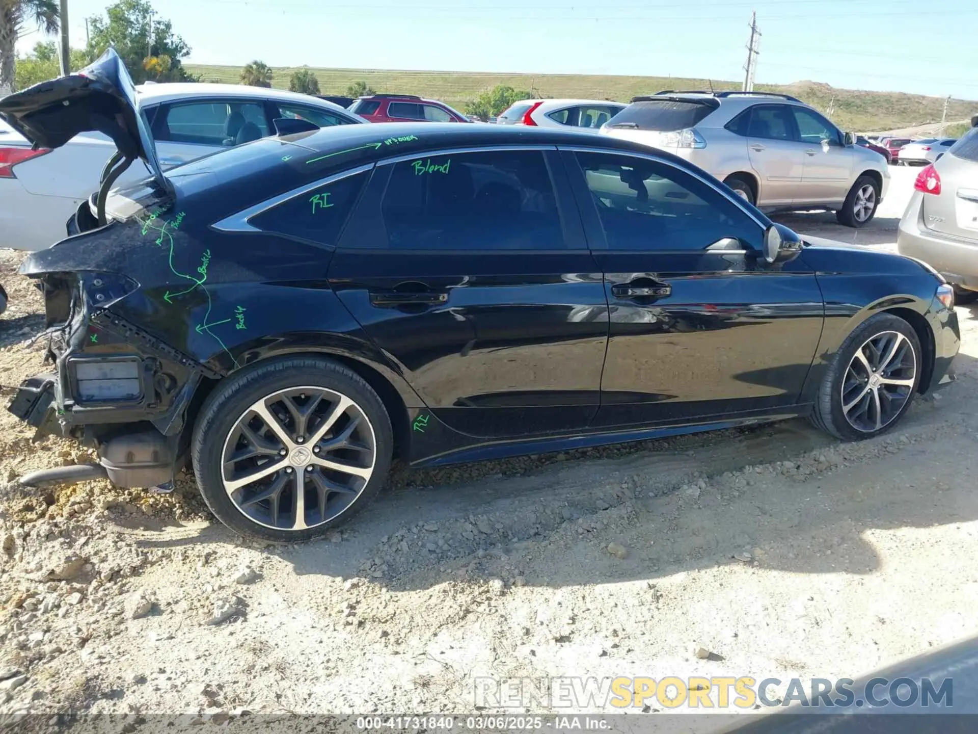 14 Photograph of a damaged car 2HGFE1F99RH315705 HONDA CIVIC 2024