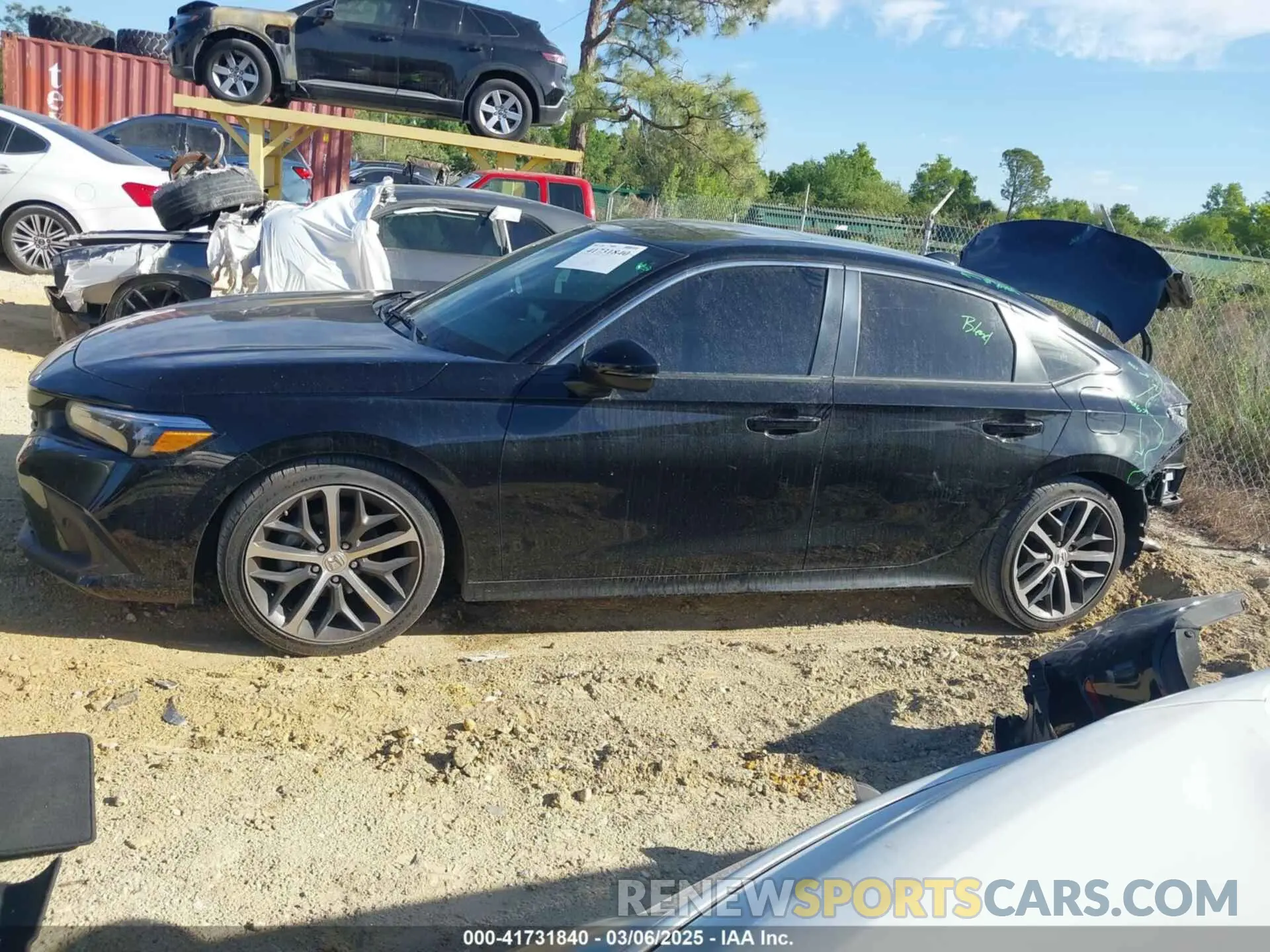 15 Photograph of a damaged car 2HGFE1F99RH315705 HONDA CIVIC 2024