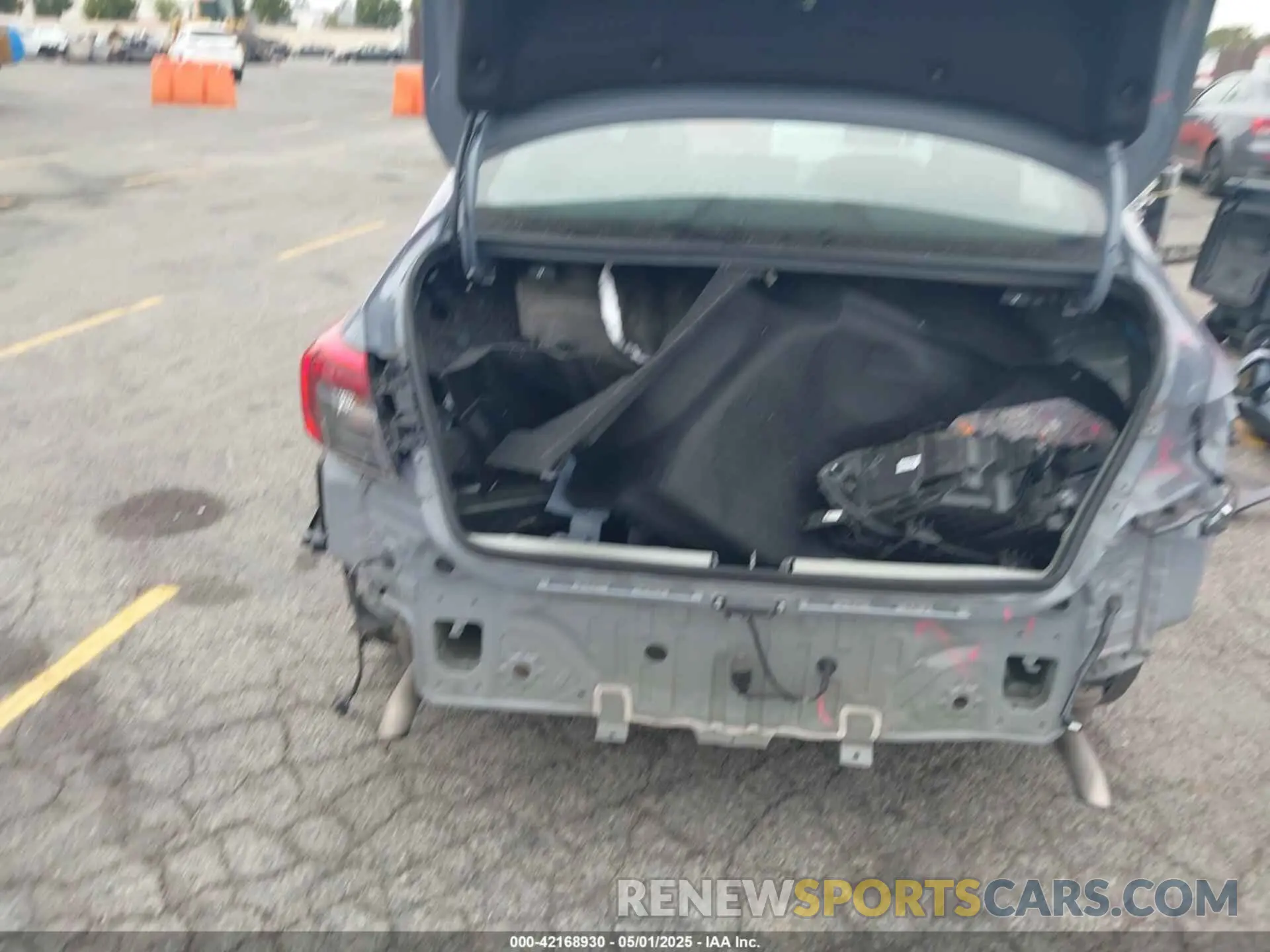 17 Photograph of a damaged car 2HGFE1F99RH320953 HONDA CIVIC 2024