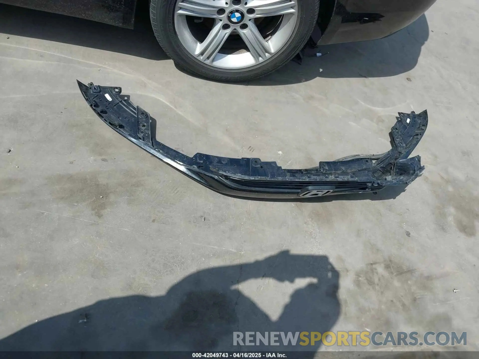 12 Photograph of a damaged car 2HGFE1F9XRH310819 HONDA CIVIC 2024