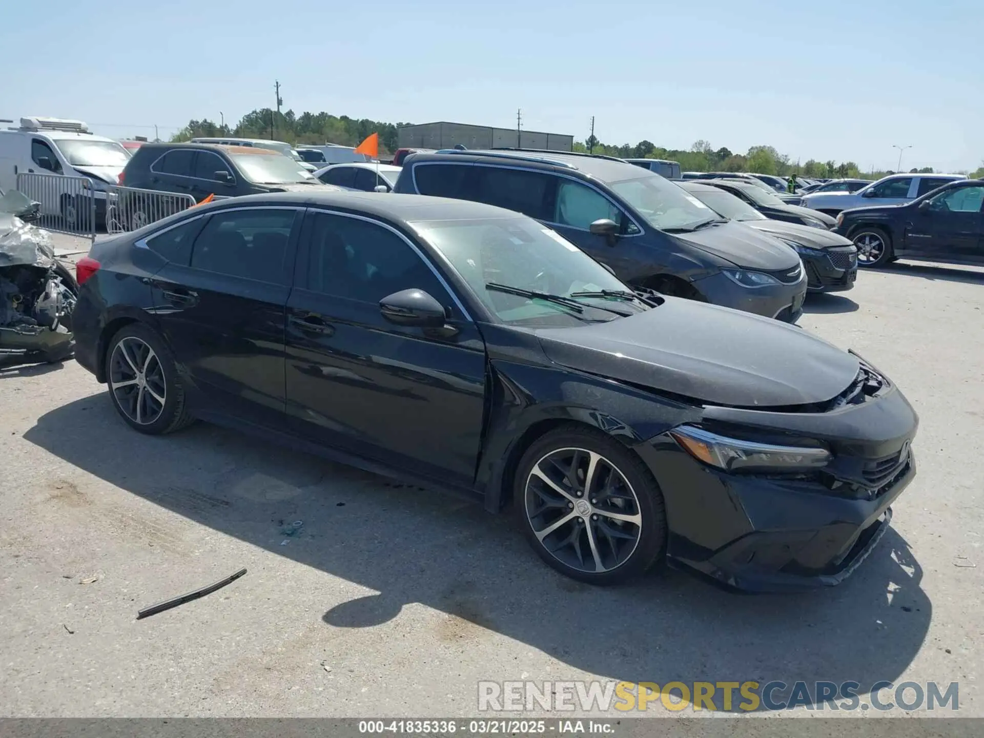 1 Photograph of a damaged car 2HGFE1F9XRH326146 HONDA CIVIC 2024