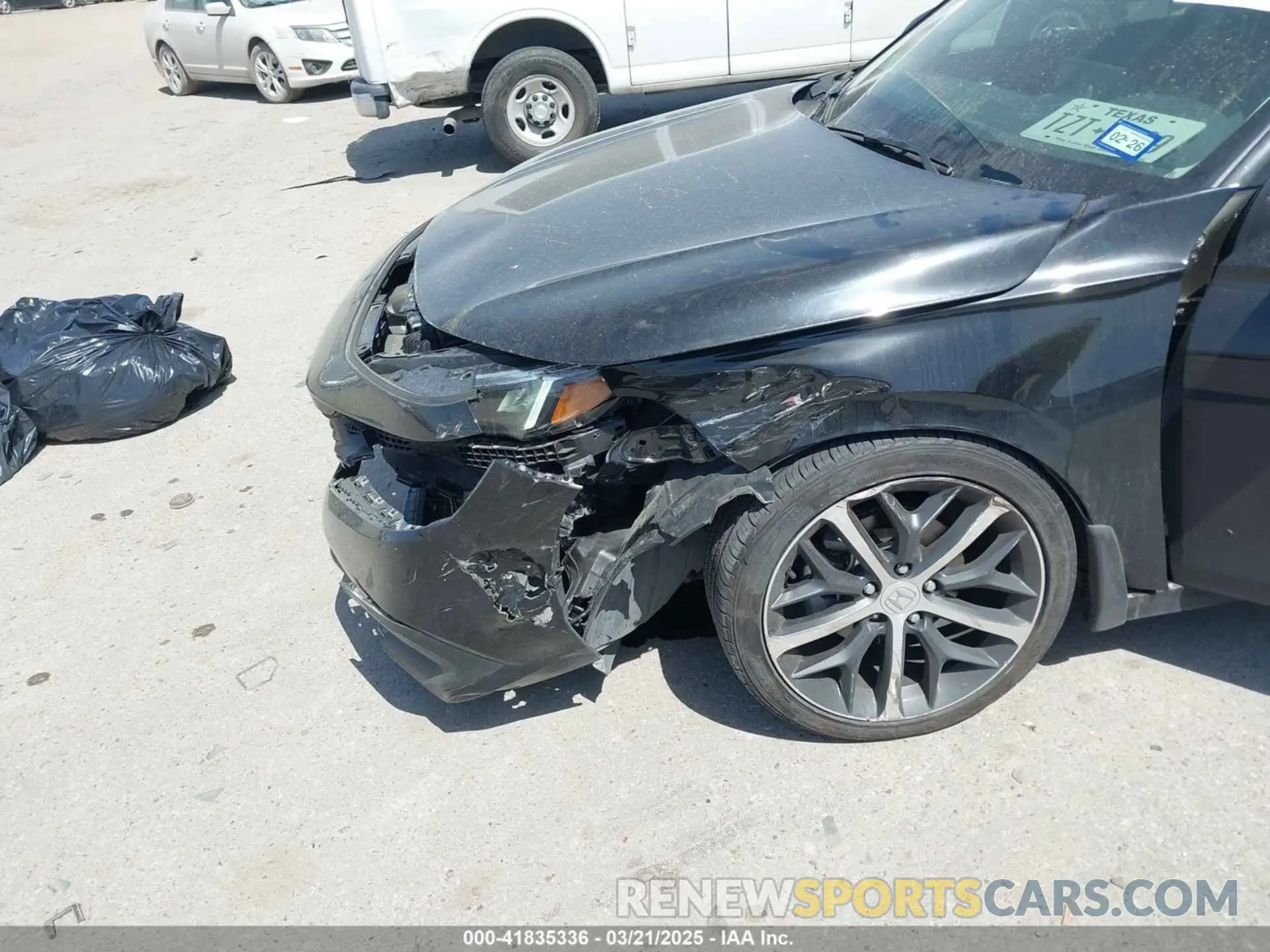 6 Photograph of a damaged car 2HGFE1F9XRH326146 HONDA CIVIC 2024