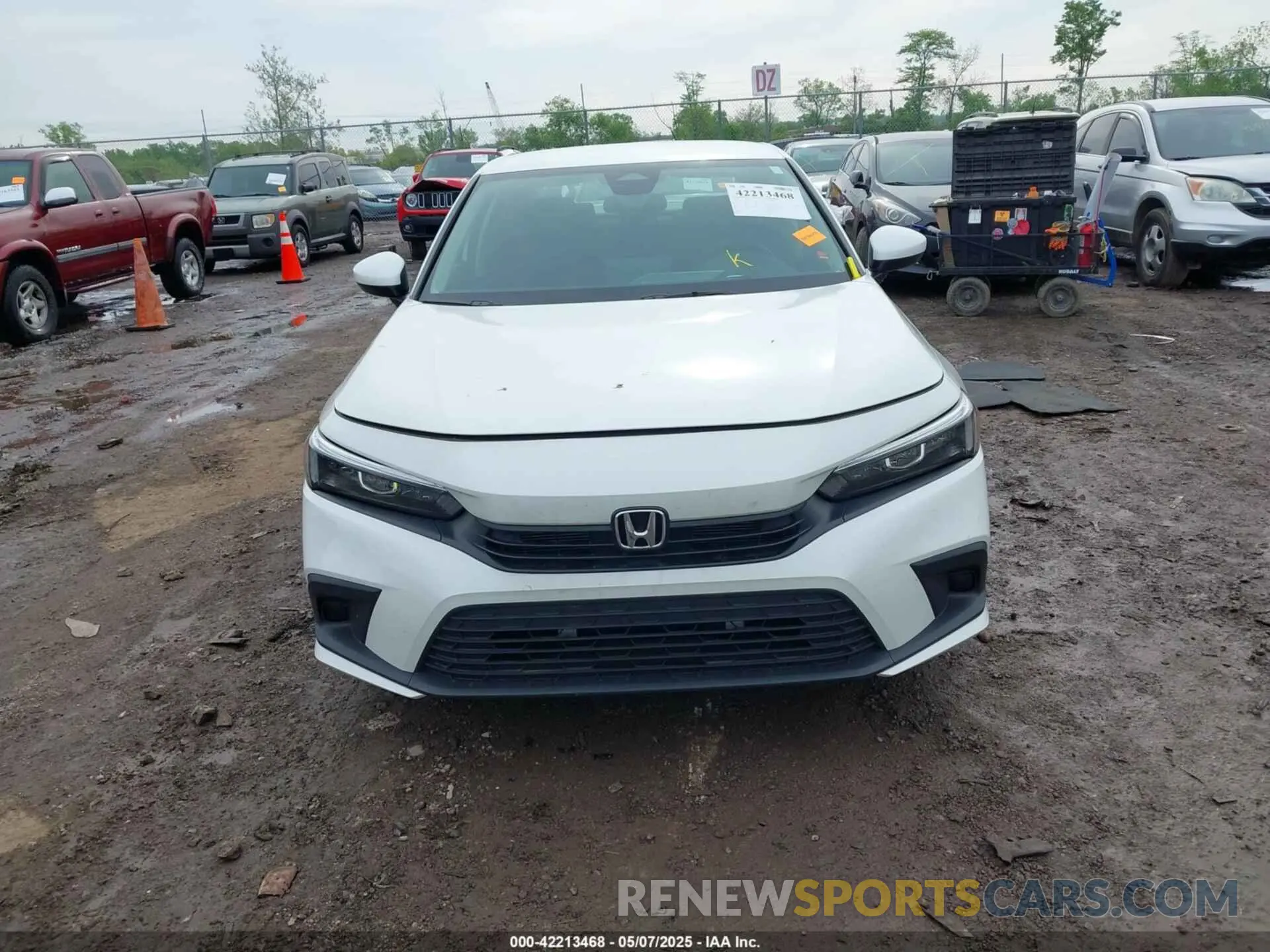 12 Photograph of a damaged car 2HGFE2F20RH523593 HONDA CIVIC 2024