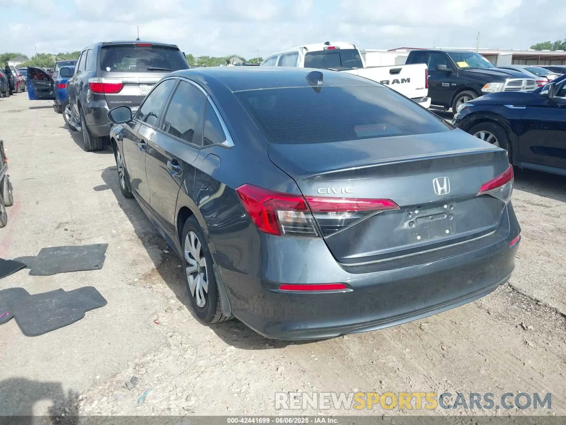 3 Photograph of a damaged car 2HGFE2F22RH562119 HONDA CIVIC 2024