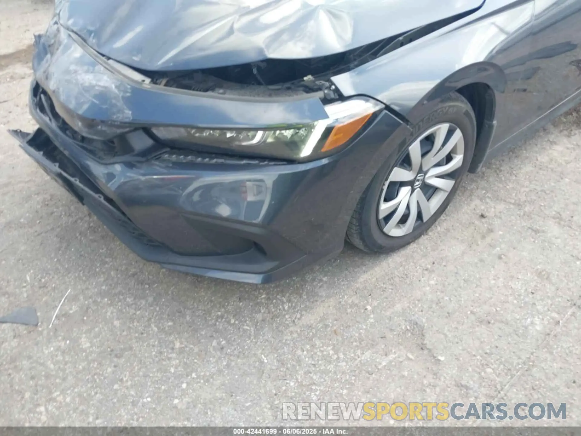 6 Photograph of a damaged car 2HGFE2F22RH562119 HONDA CIVIC 2024
