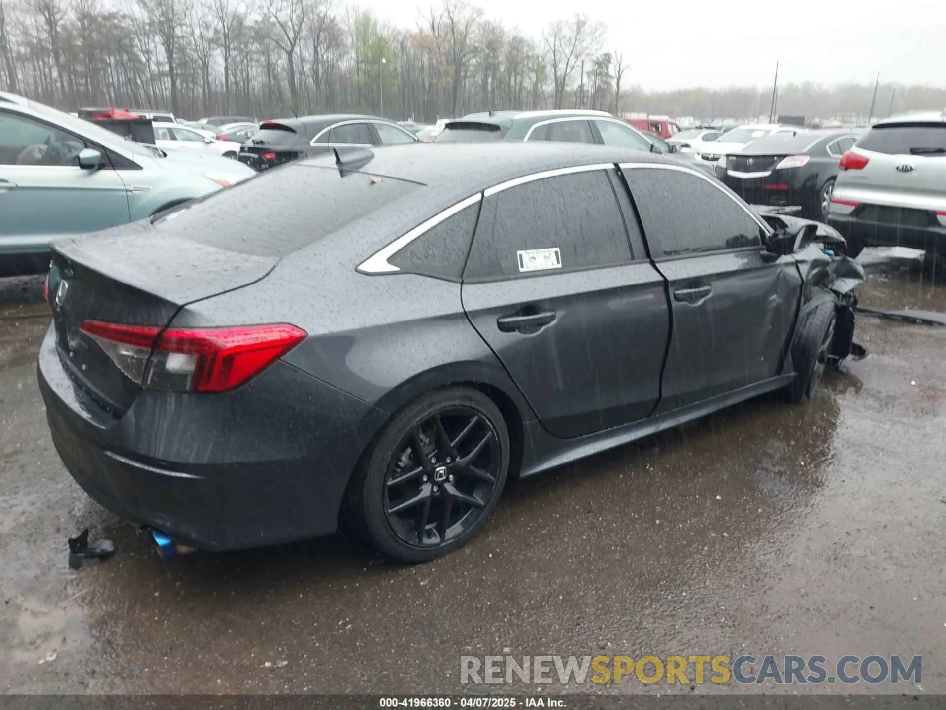 4 Photograph of a damaged car 2HGFE2F23RH566275 HONDA CIVIC 2024