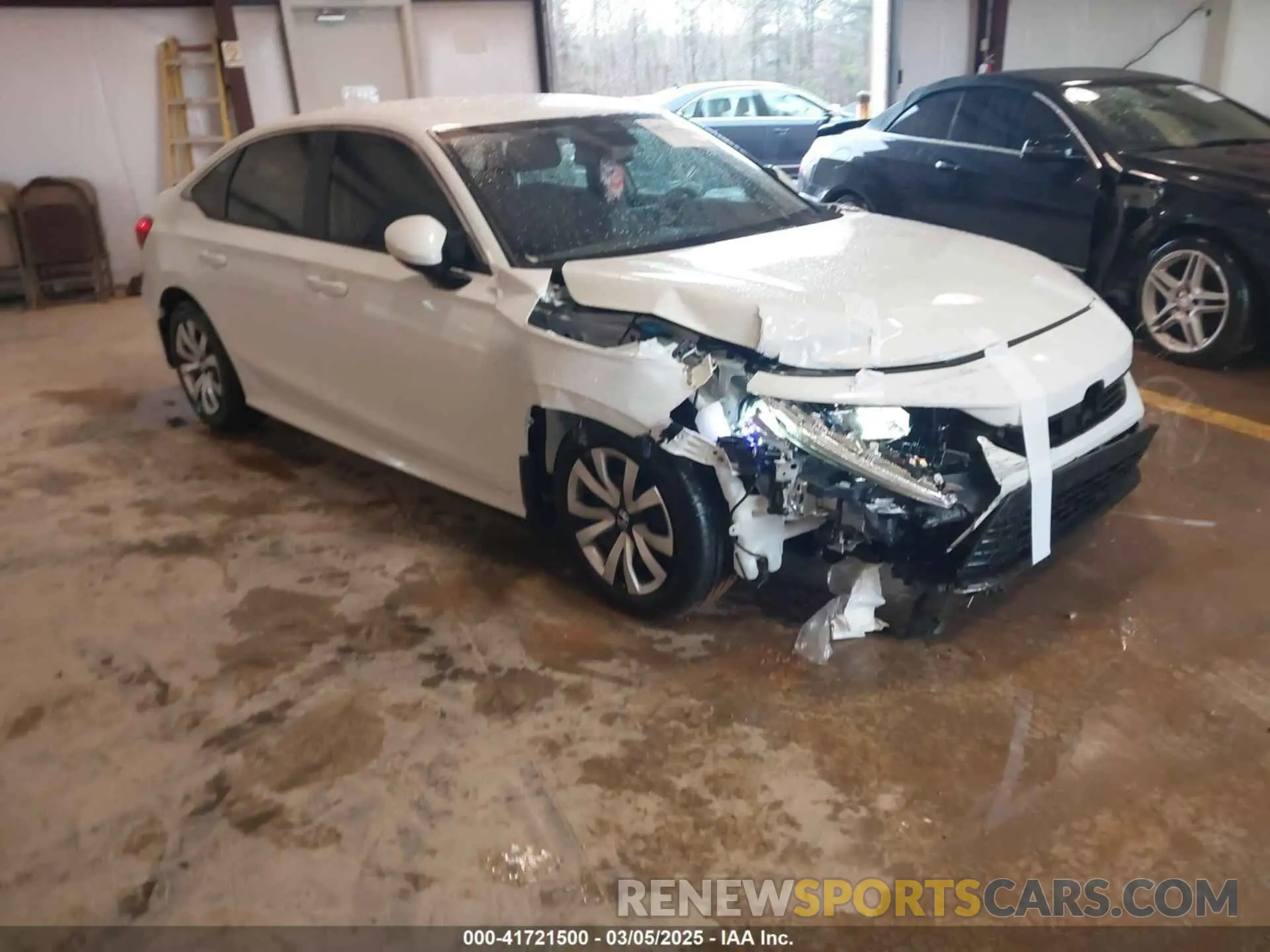 1 Photograph of a damaged car 2HGFE2F24RH570352 HONDA CIVIC 2024