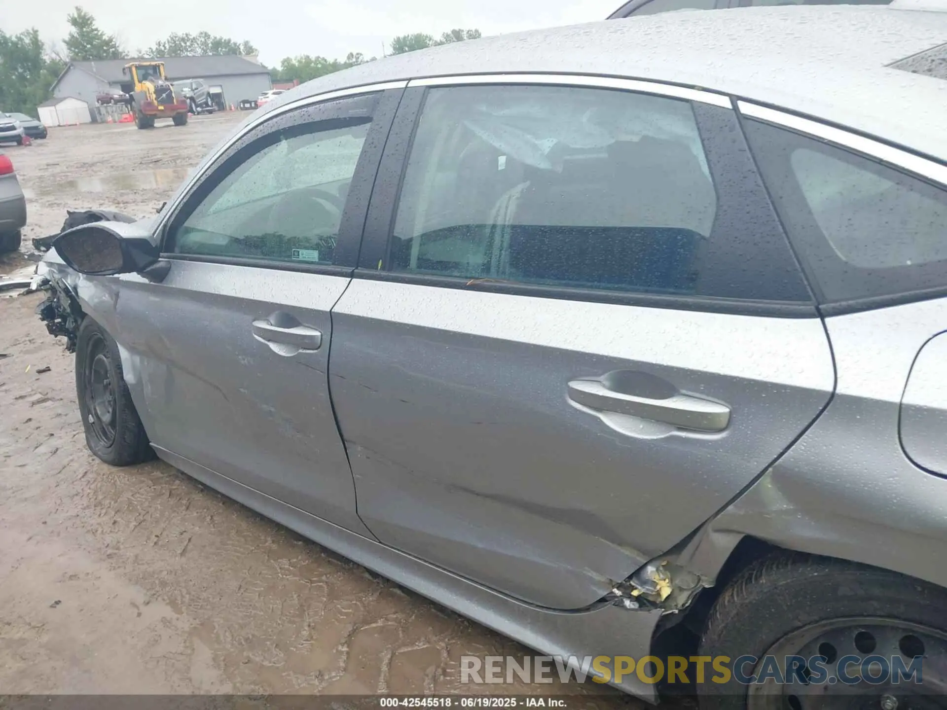 15 Photograph of a damaged car 2HGFE2F26RH510105 HONDA CIVIC 2024