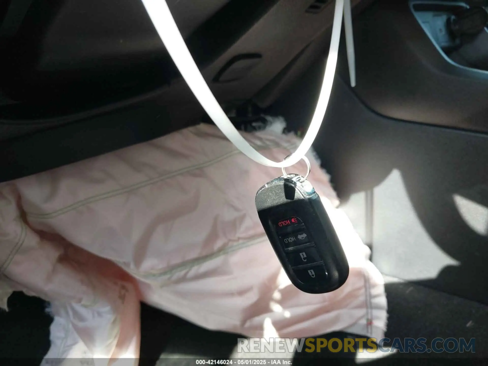 11 Photograph of a damaged car 2HGFE2F26RH590022 HONDA CIVIC 2024