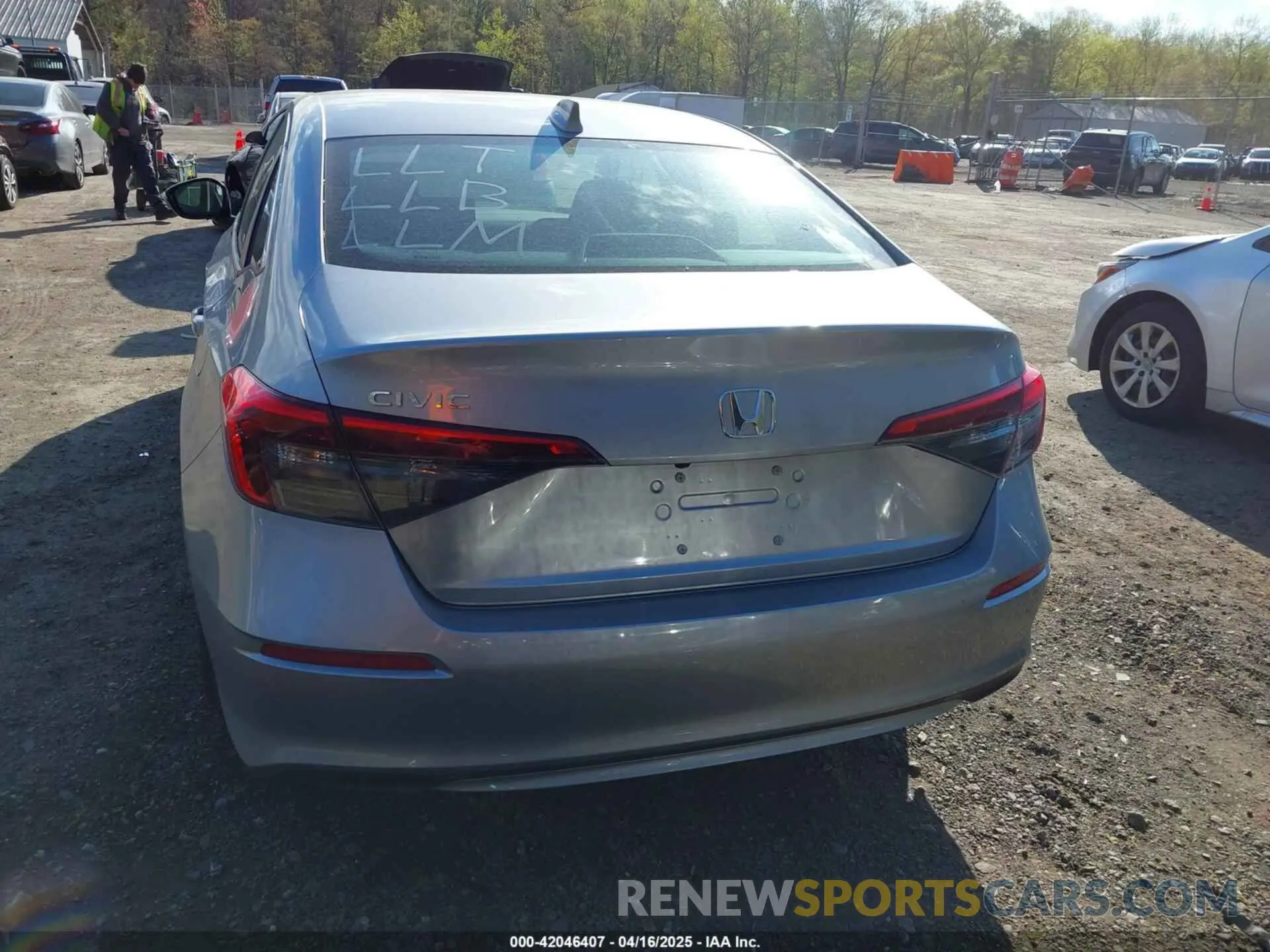 15 Photograph of a damaged car 2HGFE2F29RH521762 HONDA CIVIC 2024