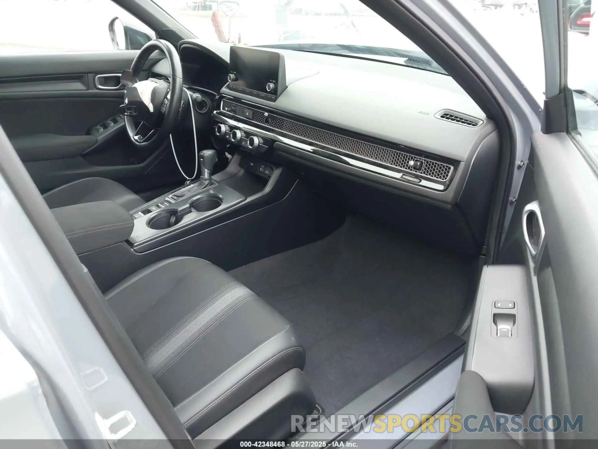 5 Photograph of a damaged car 2HGFE2F50RH523099 HONDA CIVIC 2024