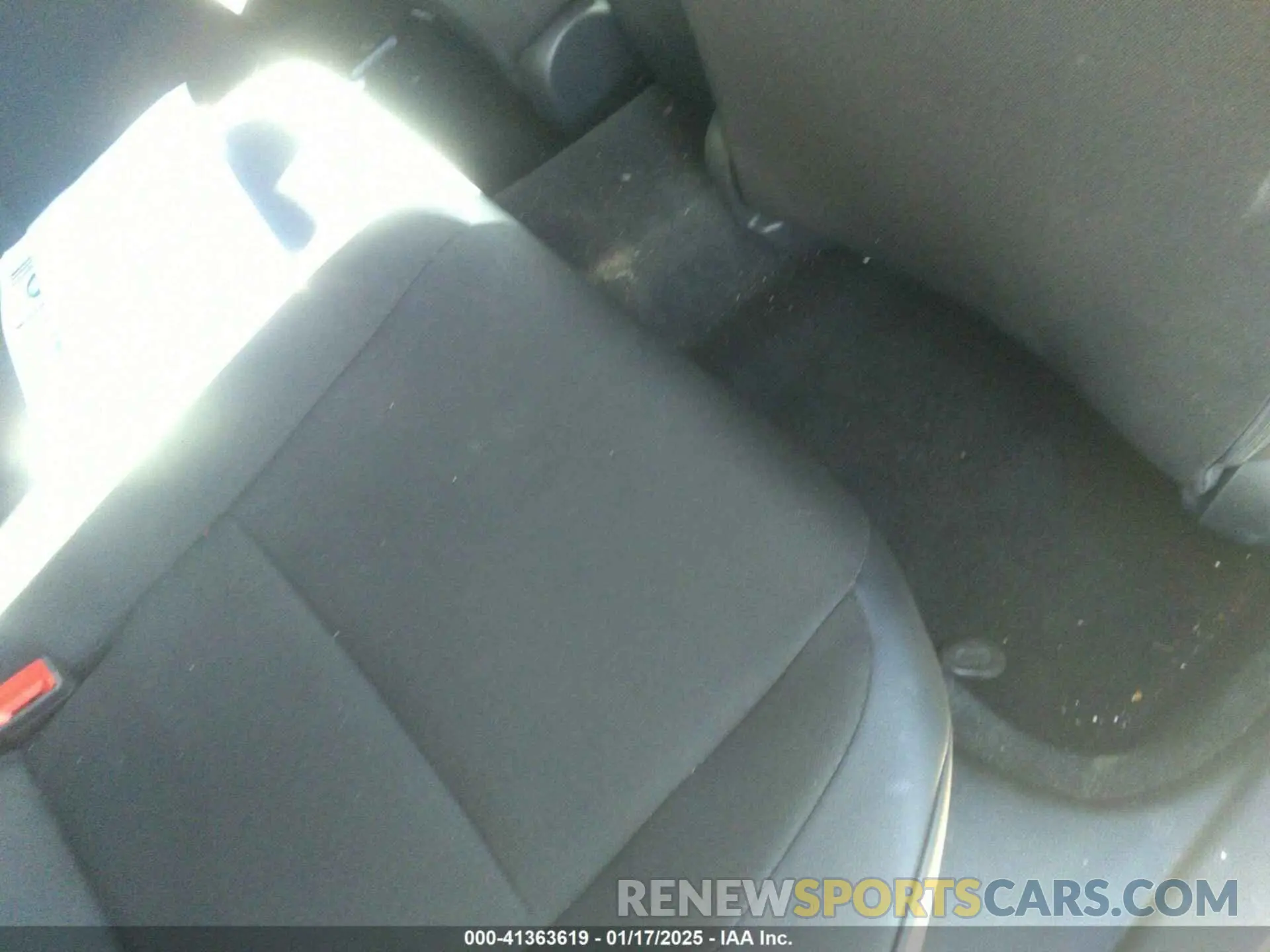 8 Photograph of a damaged car 2HGFE2F50RH530019 HONDA CIVIC 2024
