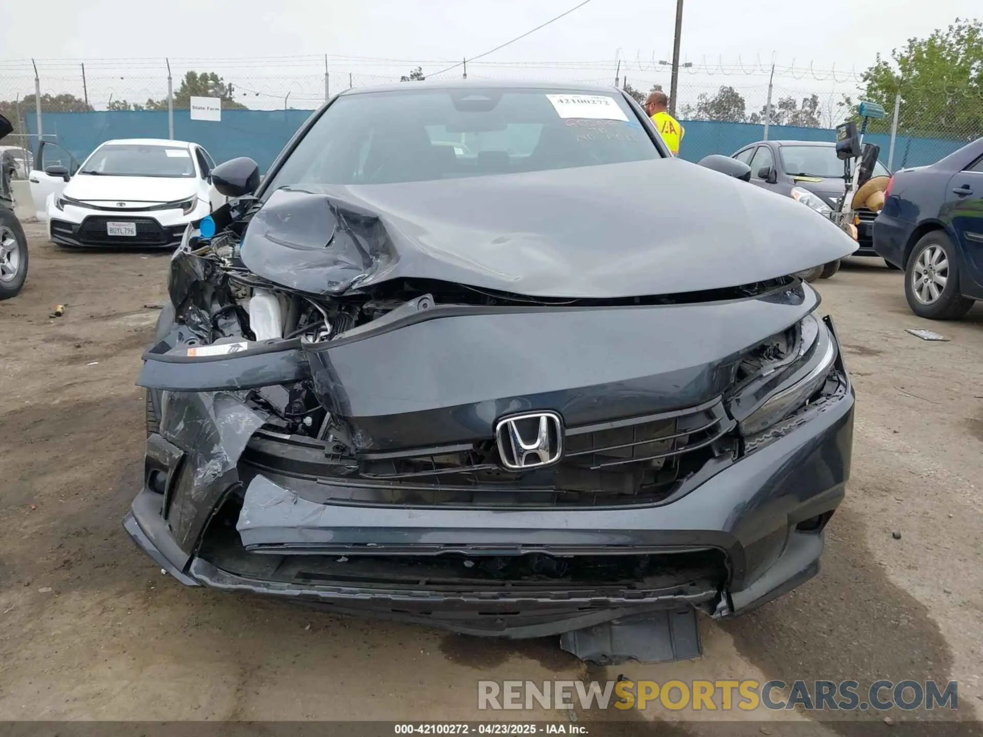 11 Photograph of a damaged car 2HGFE2F50RH555793 HONDA CIVIC 2024