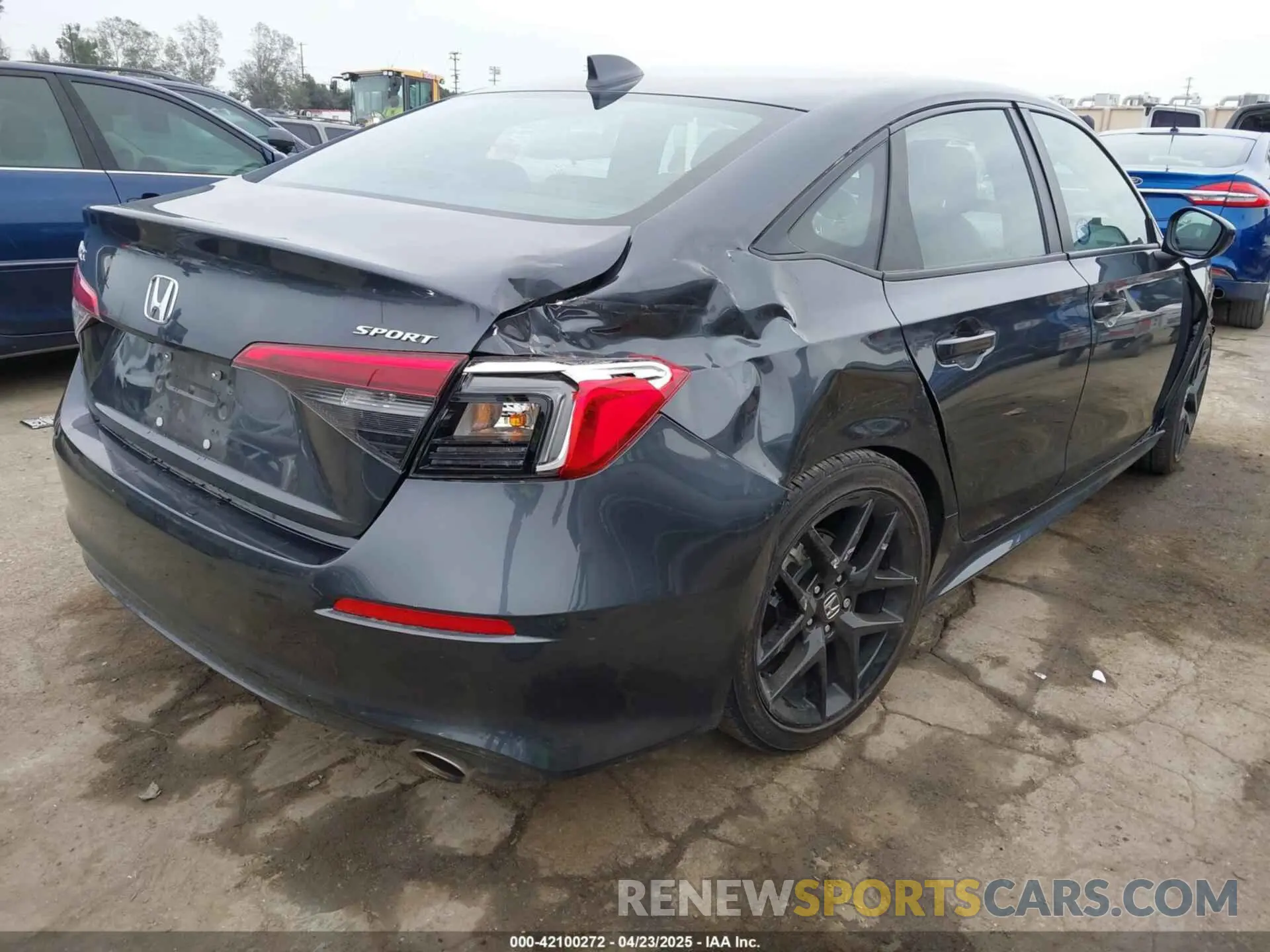 4 Photograph of a damaged car 2HGFE2F50RH555793 HONDA CIVIC 2024