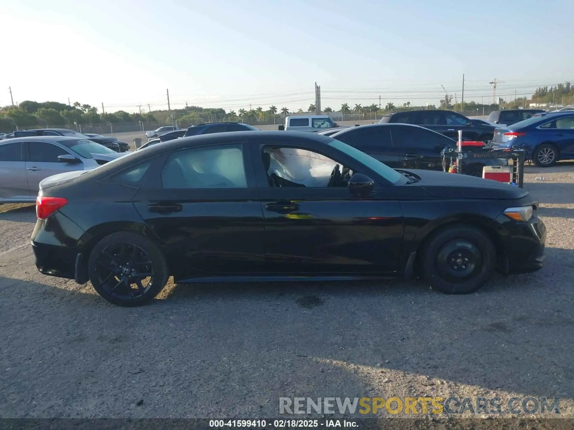 13 Photograph of a damaged car 2HGFE2F50RH564624 HONDA CIVIC 2024