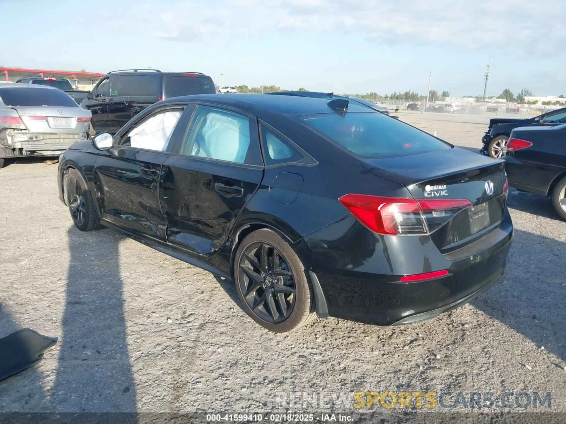3 Photograph of a damaged car 2HGFE2F50RH564624 HONDA CIVIC 2024
