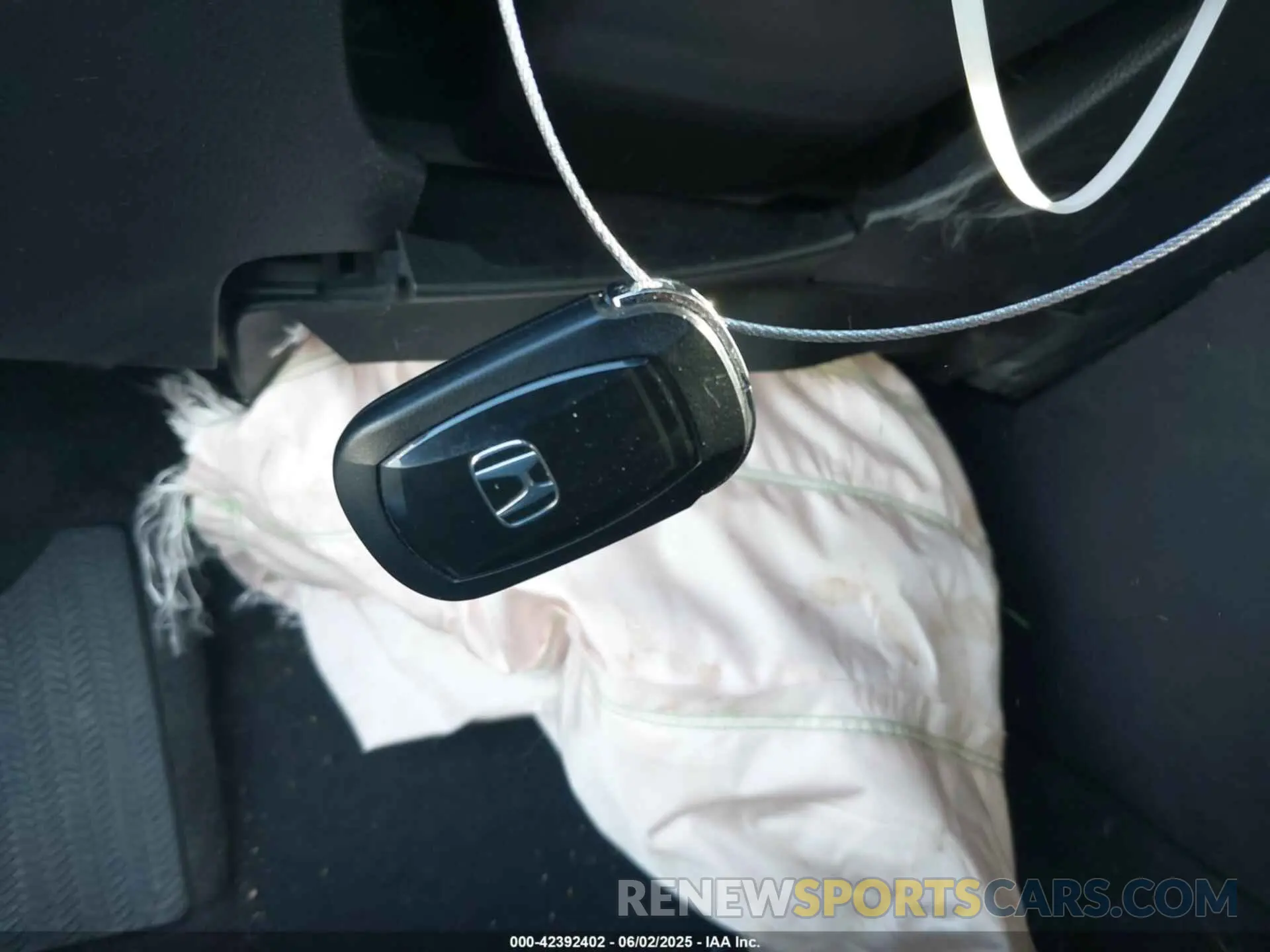 11 Photograph of a damaged car 2HGFE2F50RH584632 HONDA CIVIC 2024