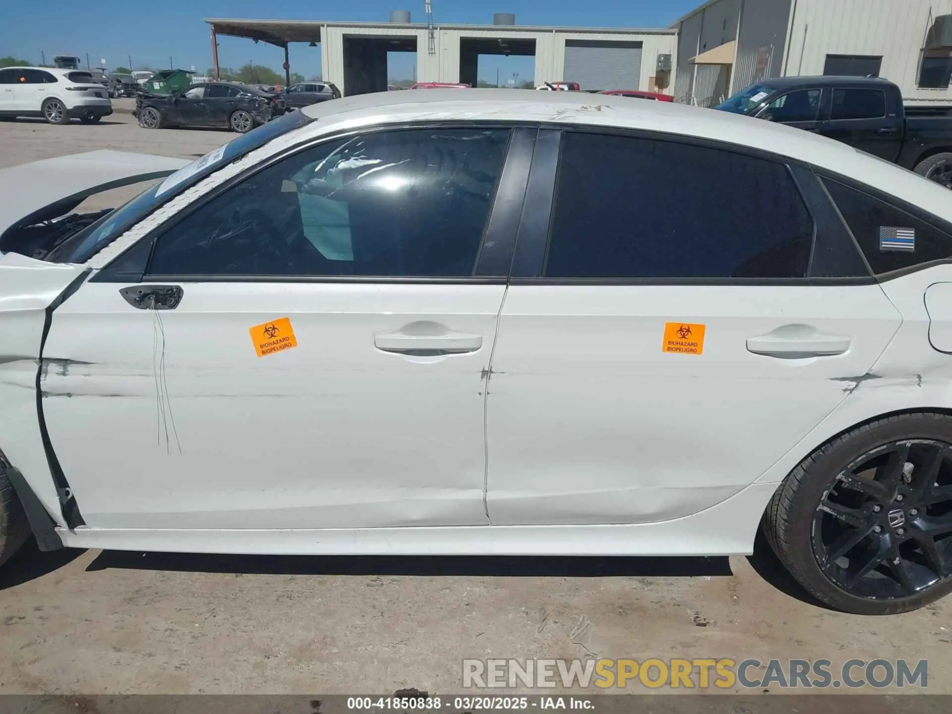 14 Photograph of a damaged car 2HGFE2F51RH500608 HONDA CIVIC 2024