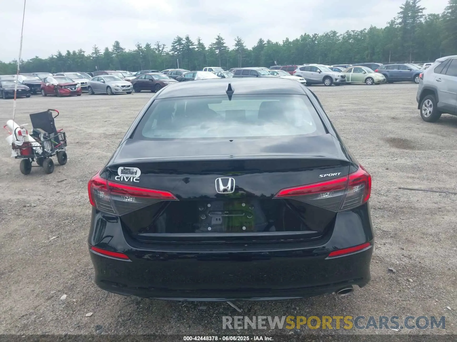 16 Photograph of a damaged car 2HGFE2F51RH506148 HONDA CIVIC 2024