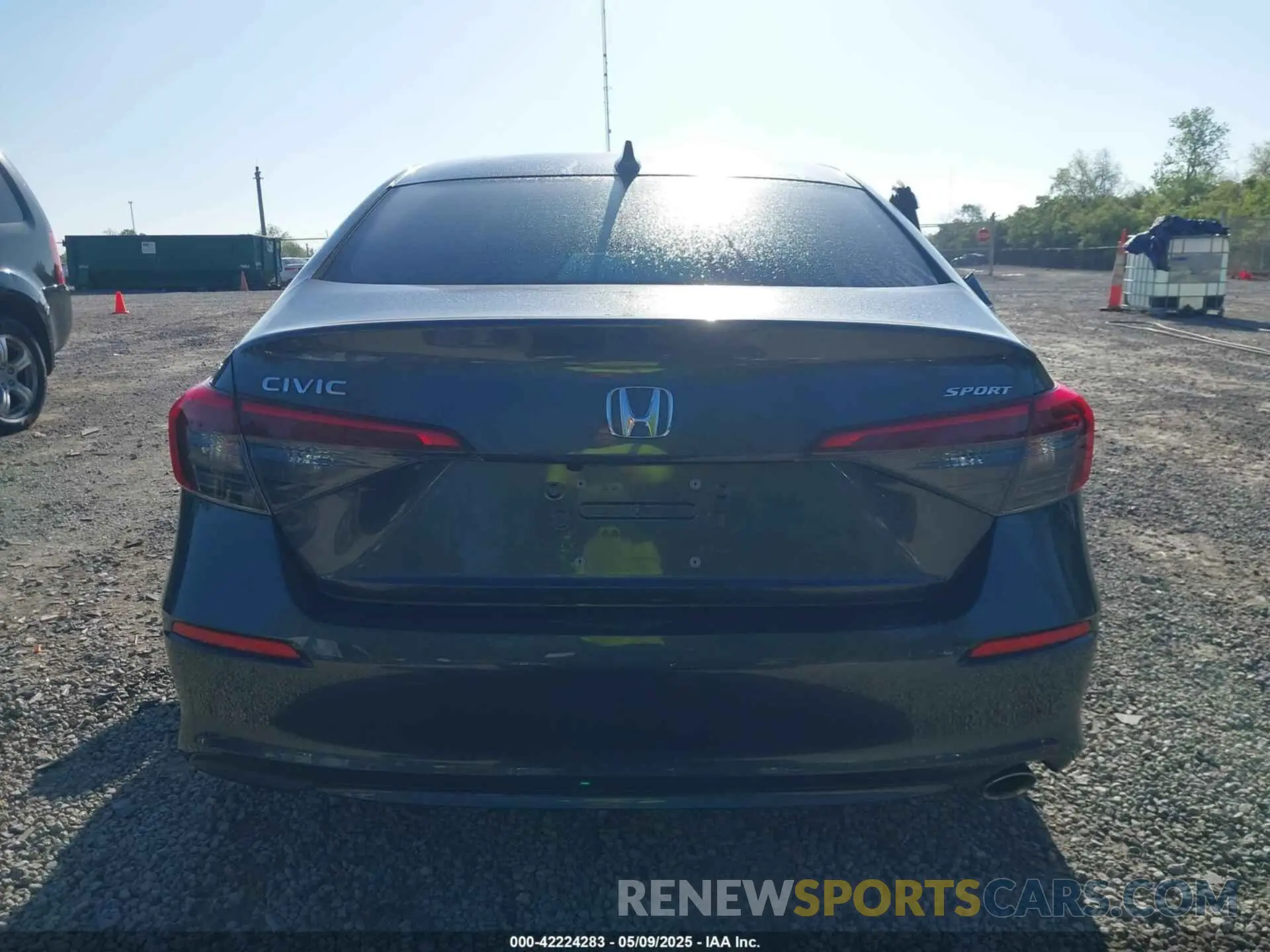 17 Photograph of a damaged car 2HGFE2F51RH518798 HONDA CIVIC 2024