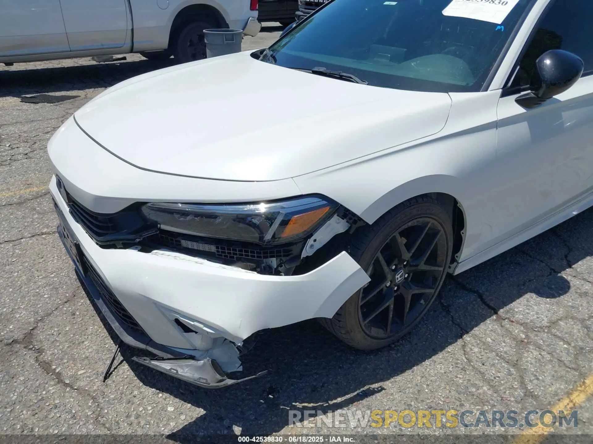 6 Photograph of a damaged car 2HGFE2F51RH528957 HONDA CIVIC 2024
