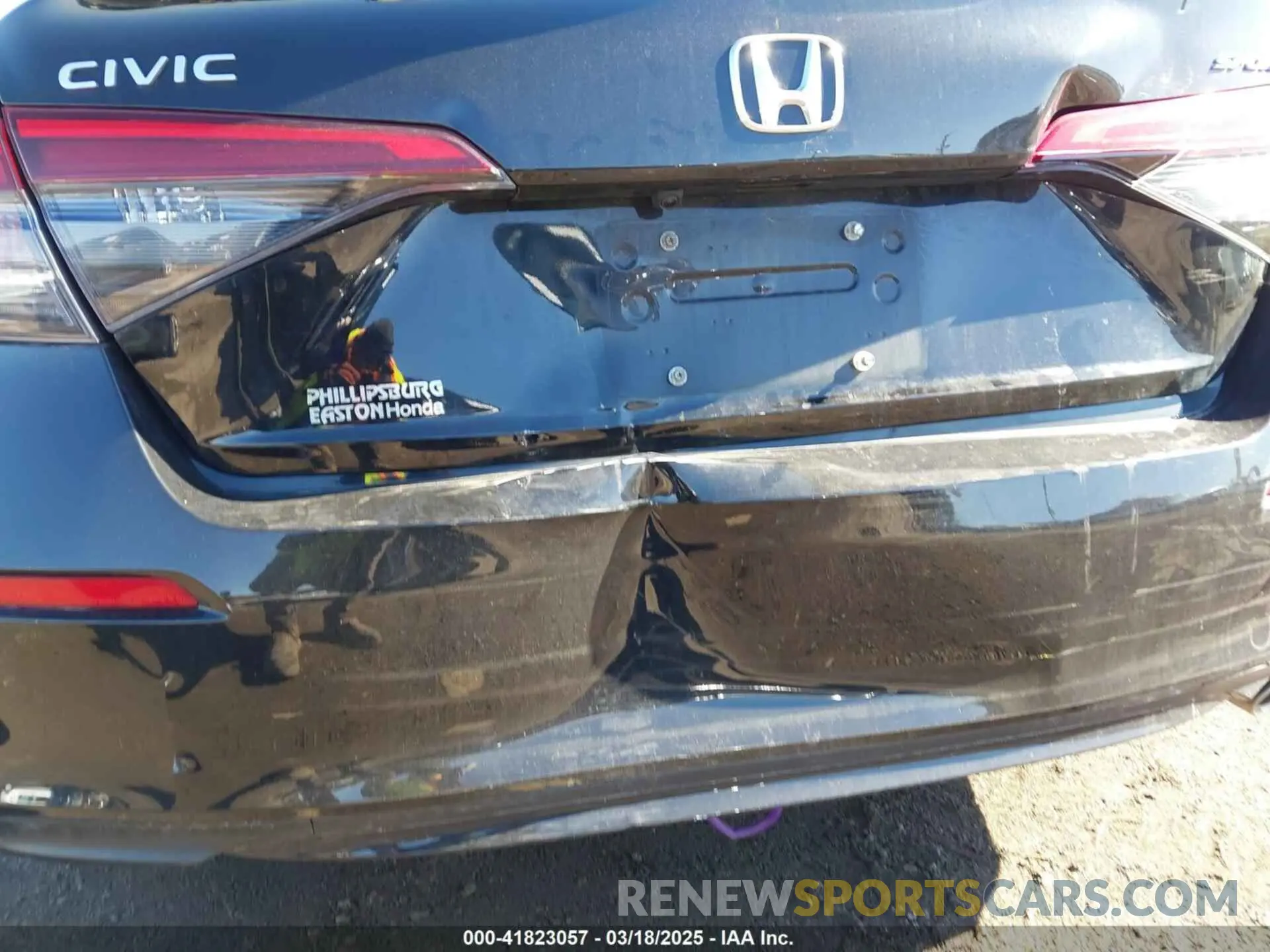 6 Photograph of a damaged car 2HGFE2F51RH545984 HONDA CIVIC 2024