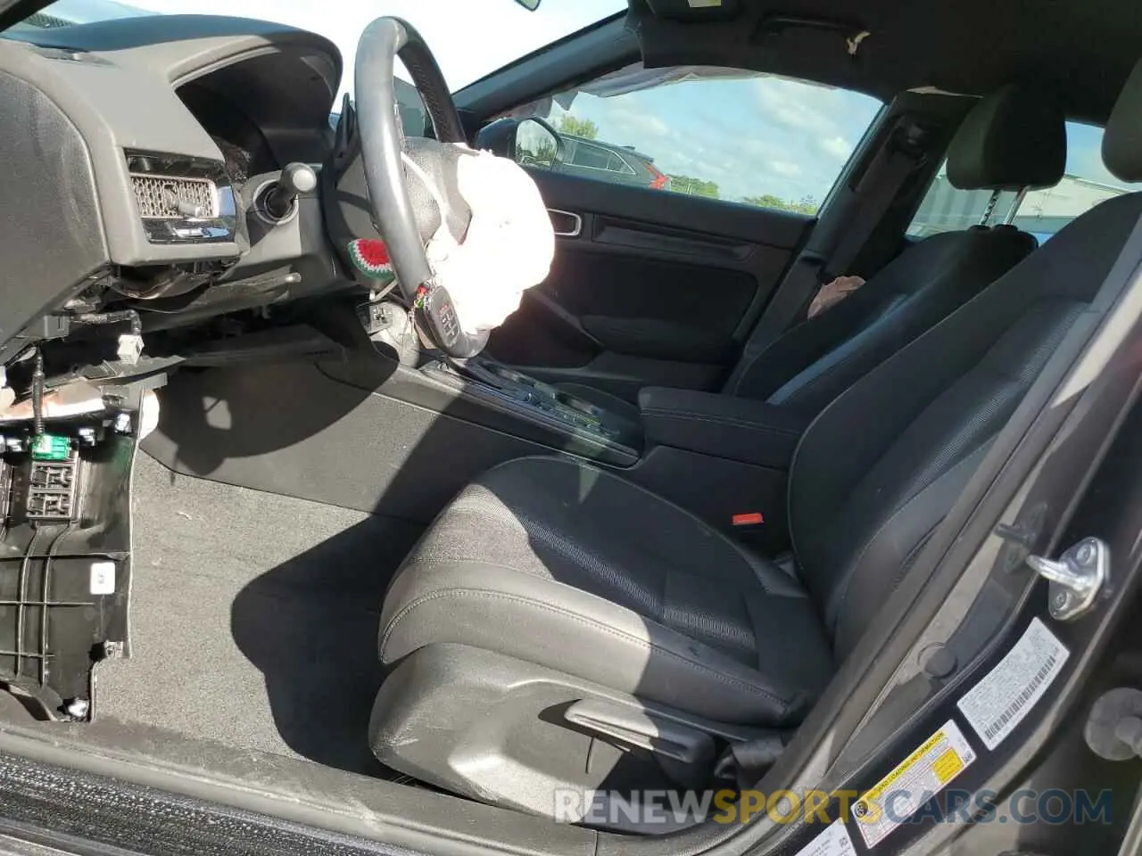 7 Photograph of a damaged car 2HGFE2F51RH547914 HONDA CIVIC 2024