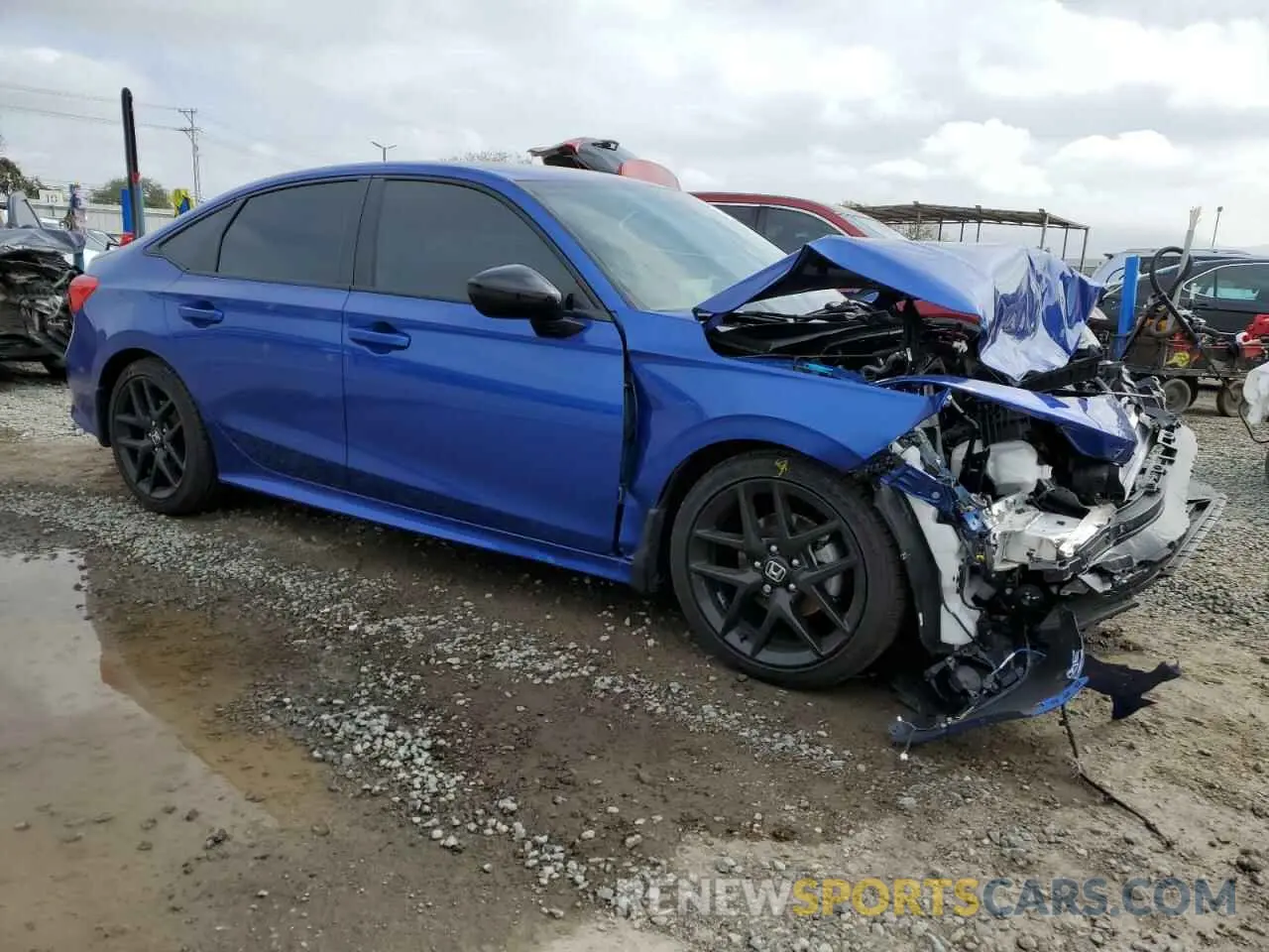 4 Photograph of a damaged car 2HGFE2F51RH552093 HONDA CIVIC 2024