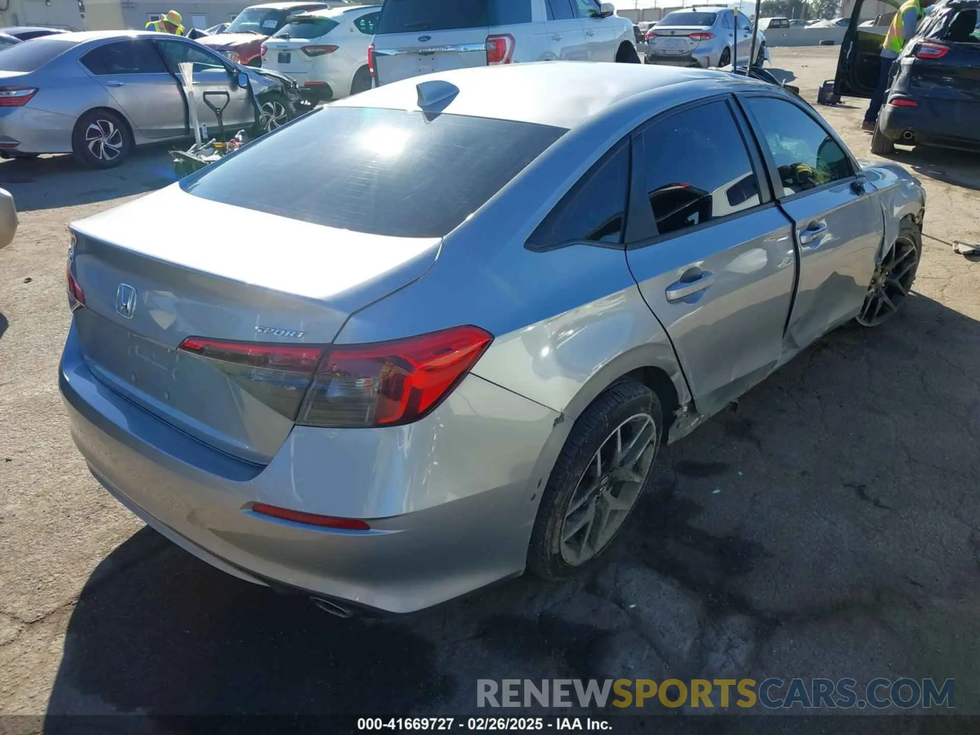 4 Photograph of a damaged car 2HGFE2F51RH562414 HONDA CIVIC 2024