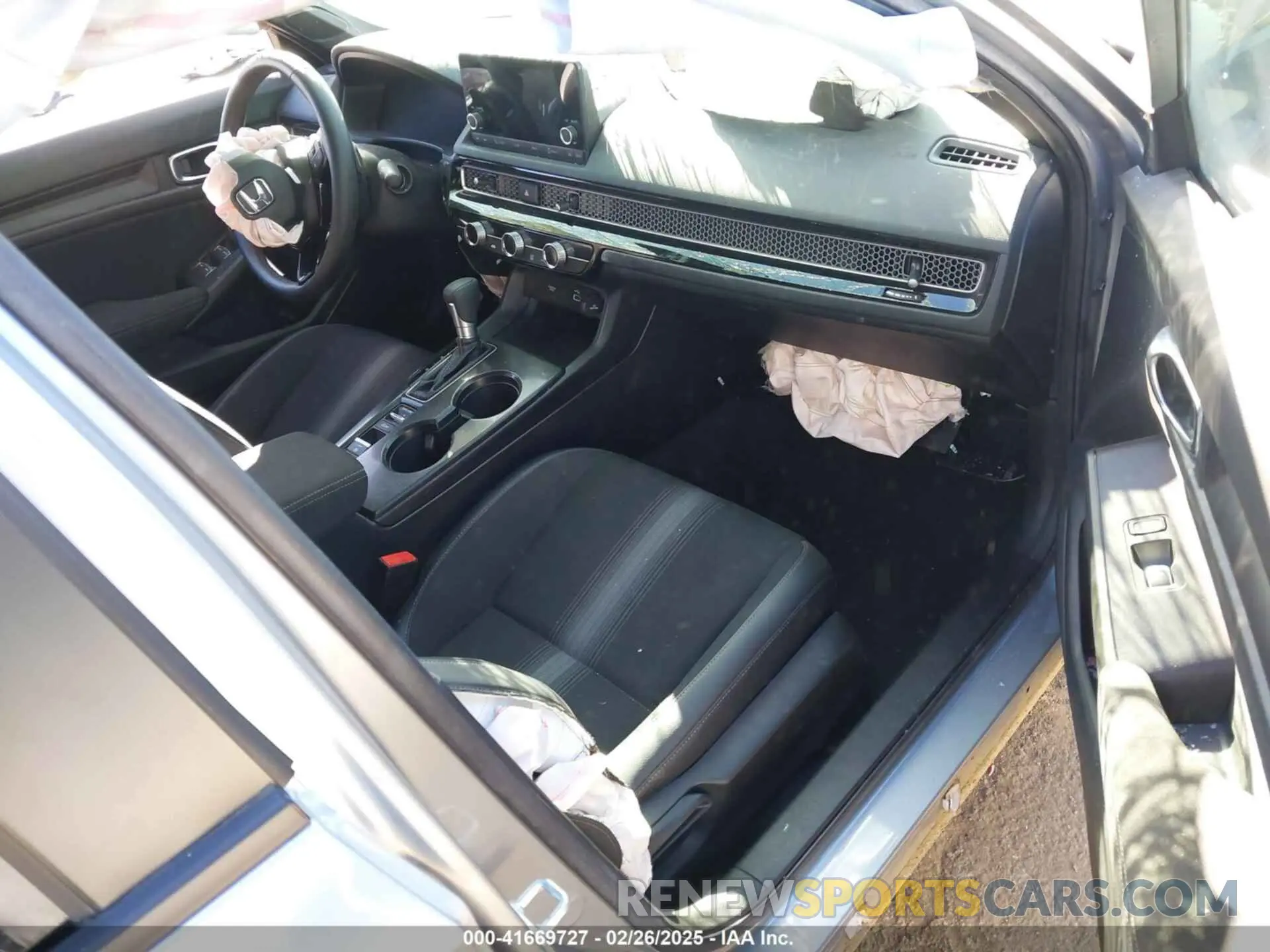 5 Photograph of a damaged car 2HGFE2F51RH562414 HONDA CIVIC 2024