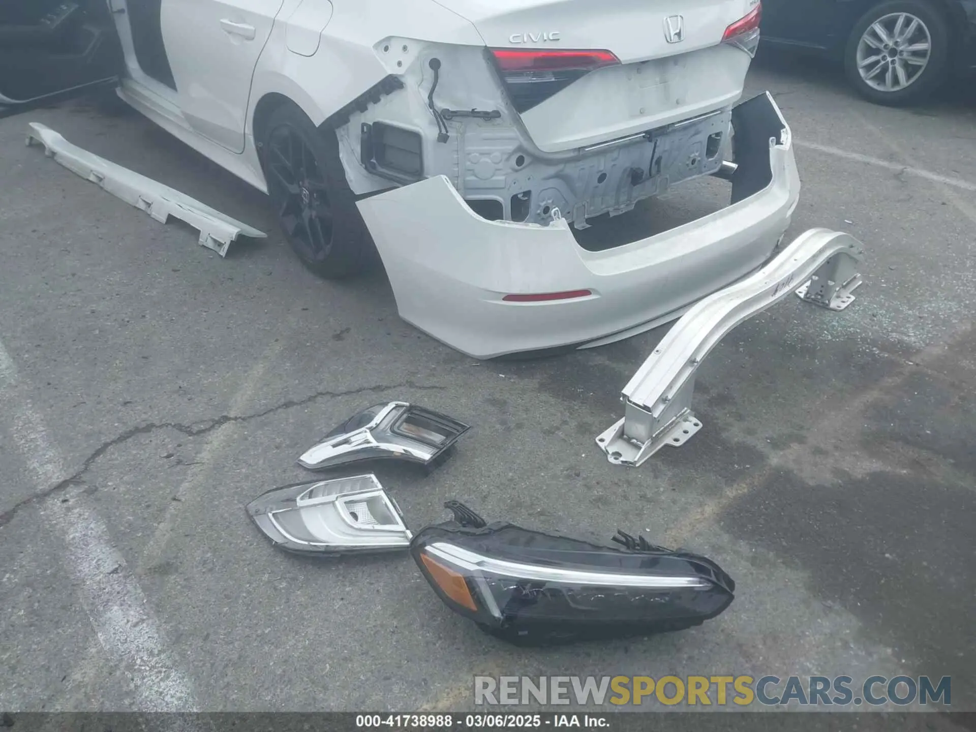 12 Photograph of a damaged car 2HGFE2F51RH564793 HONDA CIVIC 2024