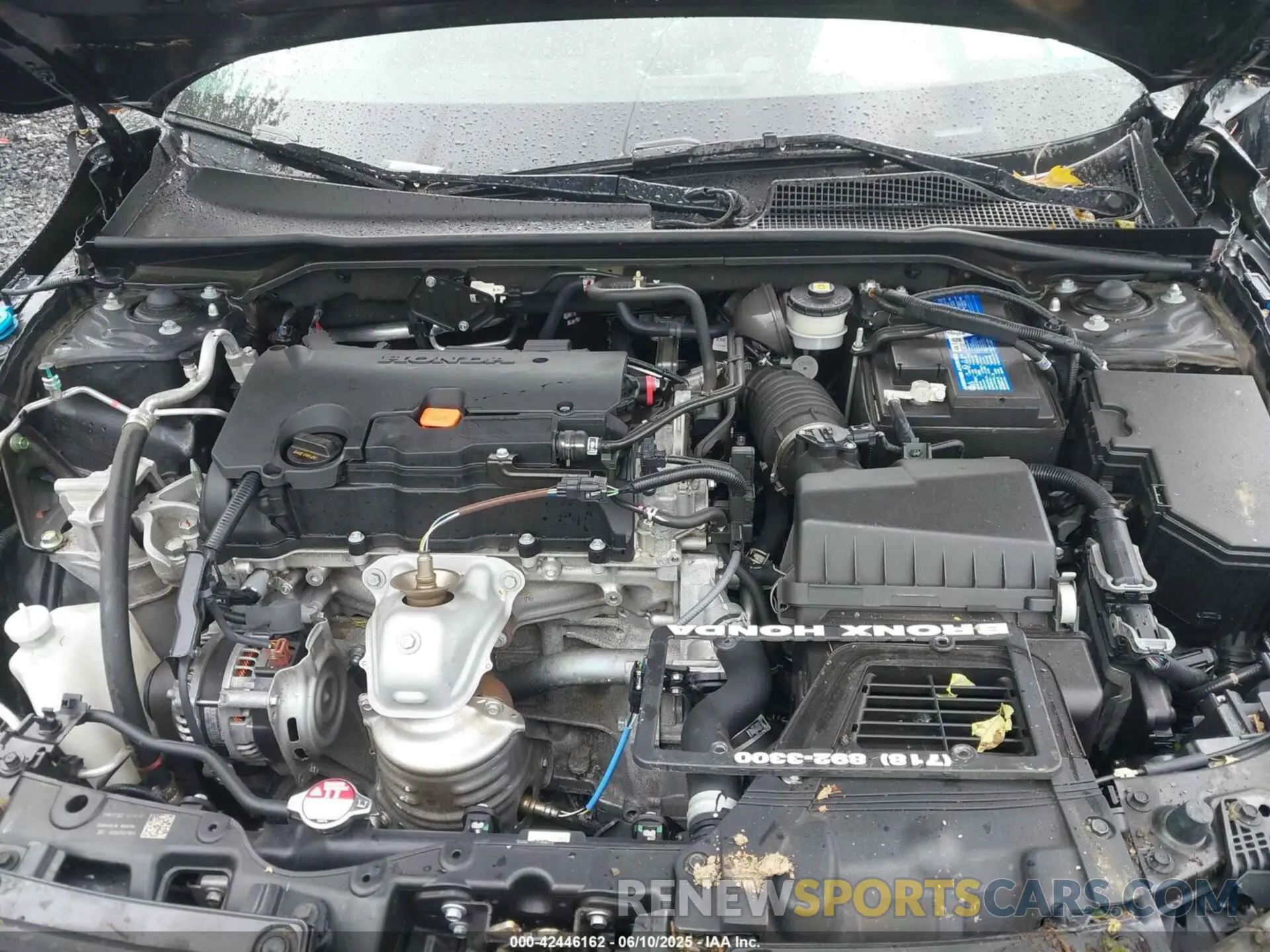 10 Photograph of a damaged car 2HGFE2F51RH569847 HONDA CIVIC 2024