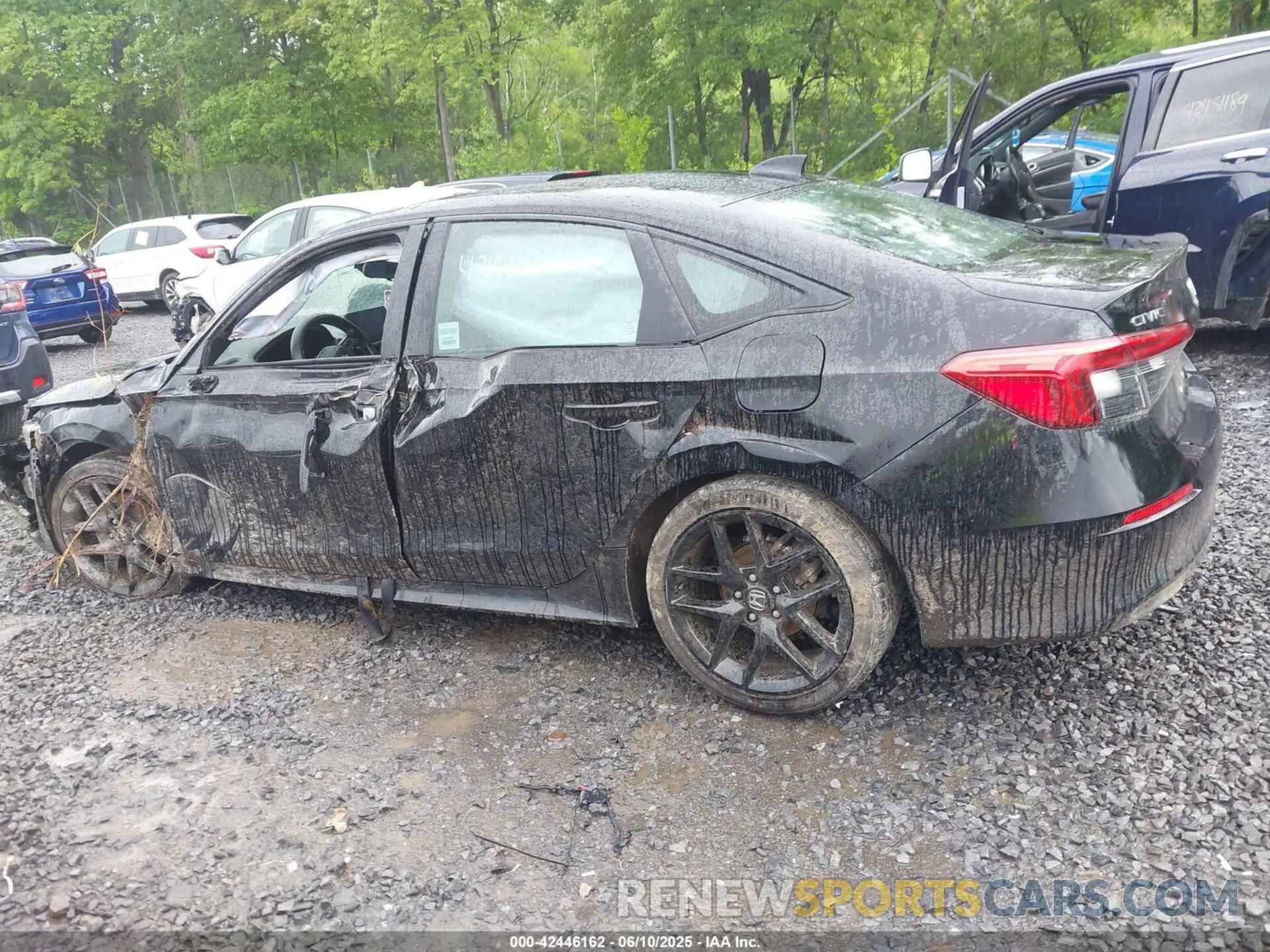 13 Photograph of a damaged car 2HGFE2F51RH569847 HONDA CIVIC 2024