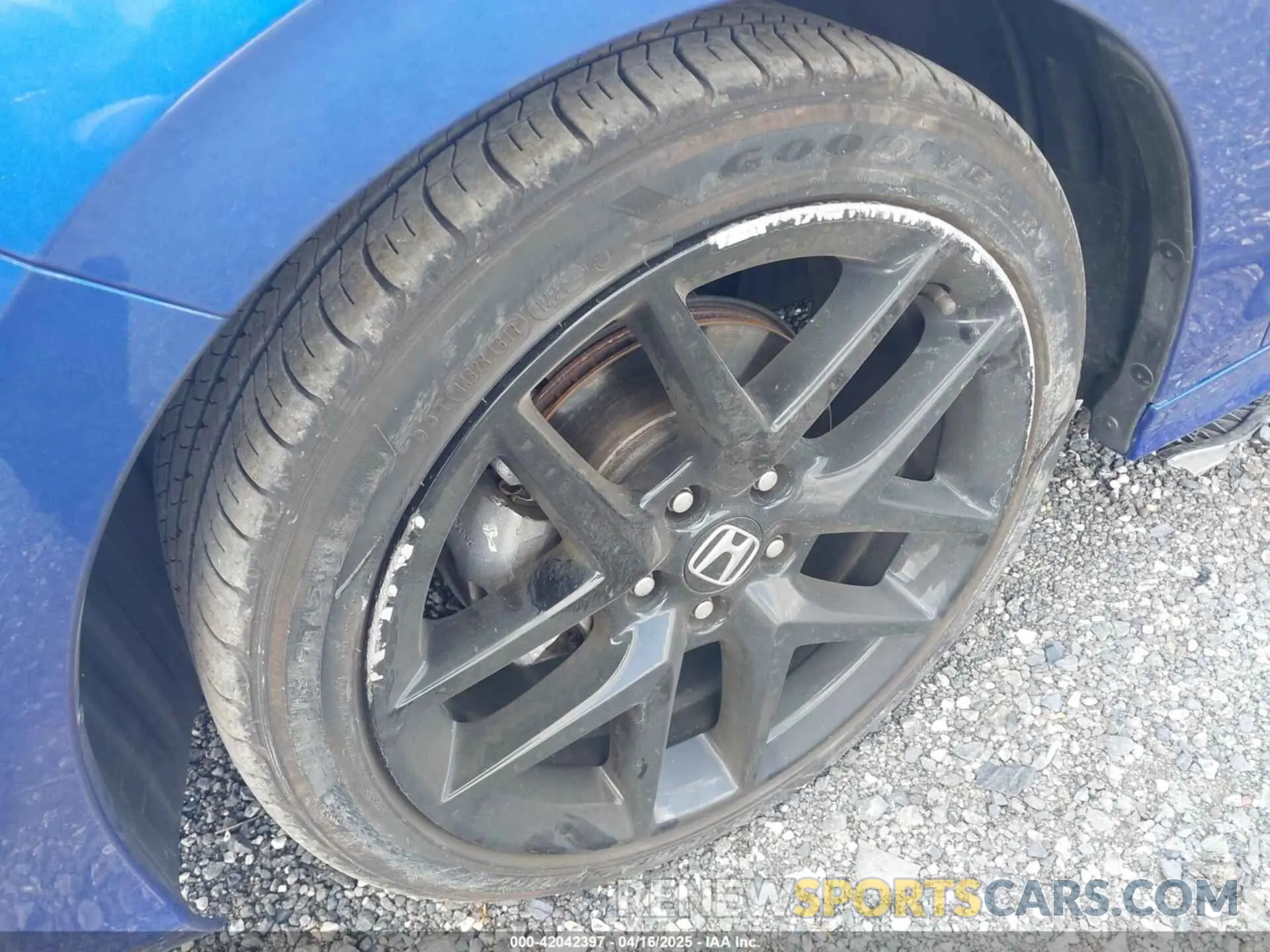 6 Photograph of a damaged car 2HGFE2F51RH573638 HONDA CIVIC 2024