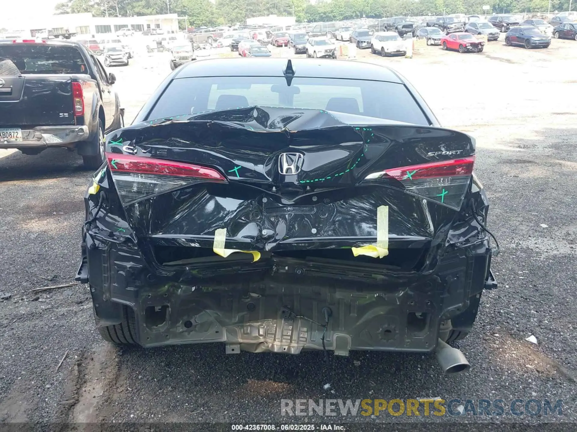 16 Photograph of a damaged car 2HGFE2F51RH586082 HONDA CIVIC 2024