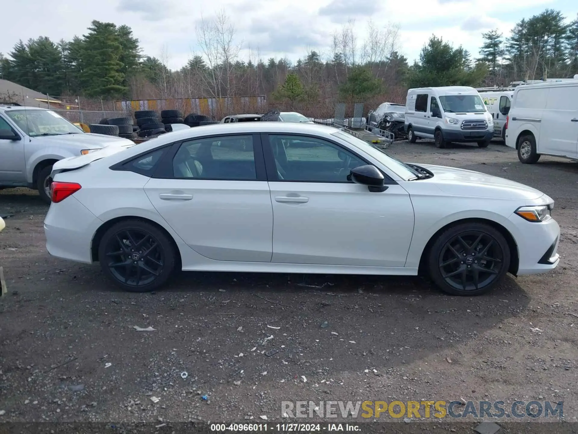 13 Photograph of a damaged car 2HGFE2F52RH526215 HONDA CIVIC 2024