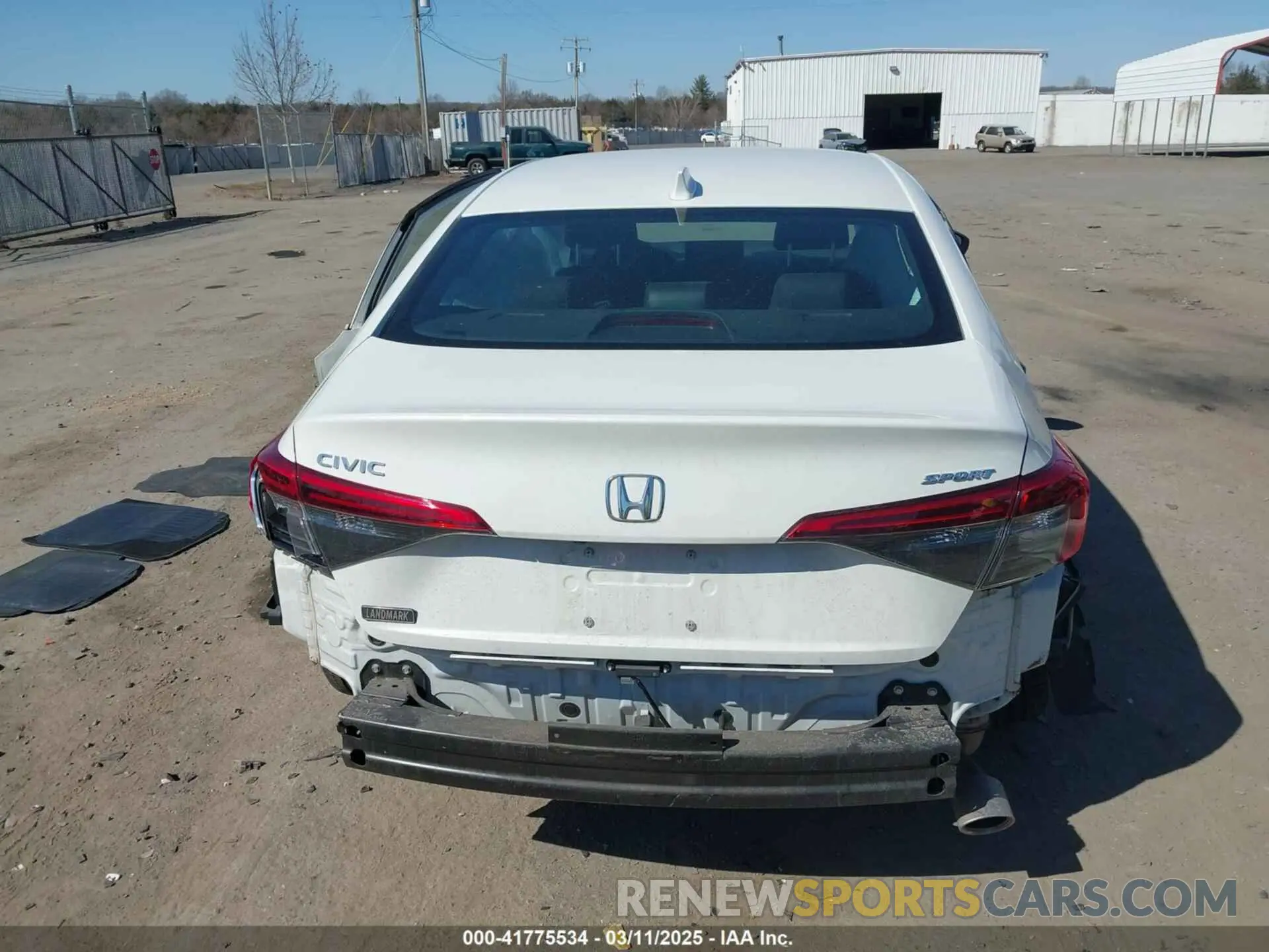 17 Photograph of a damaged car 2HGFE2F52RH533388 HONDA CIVIC 2024