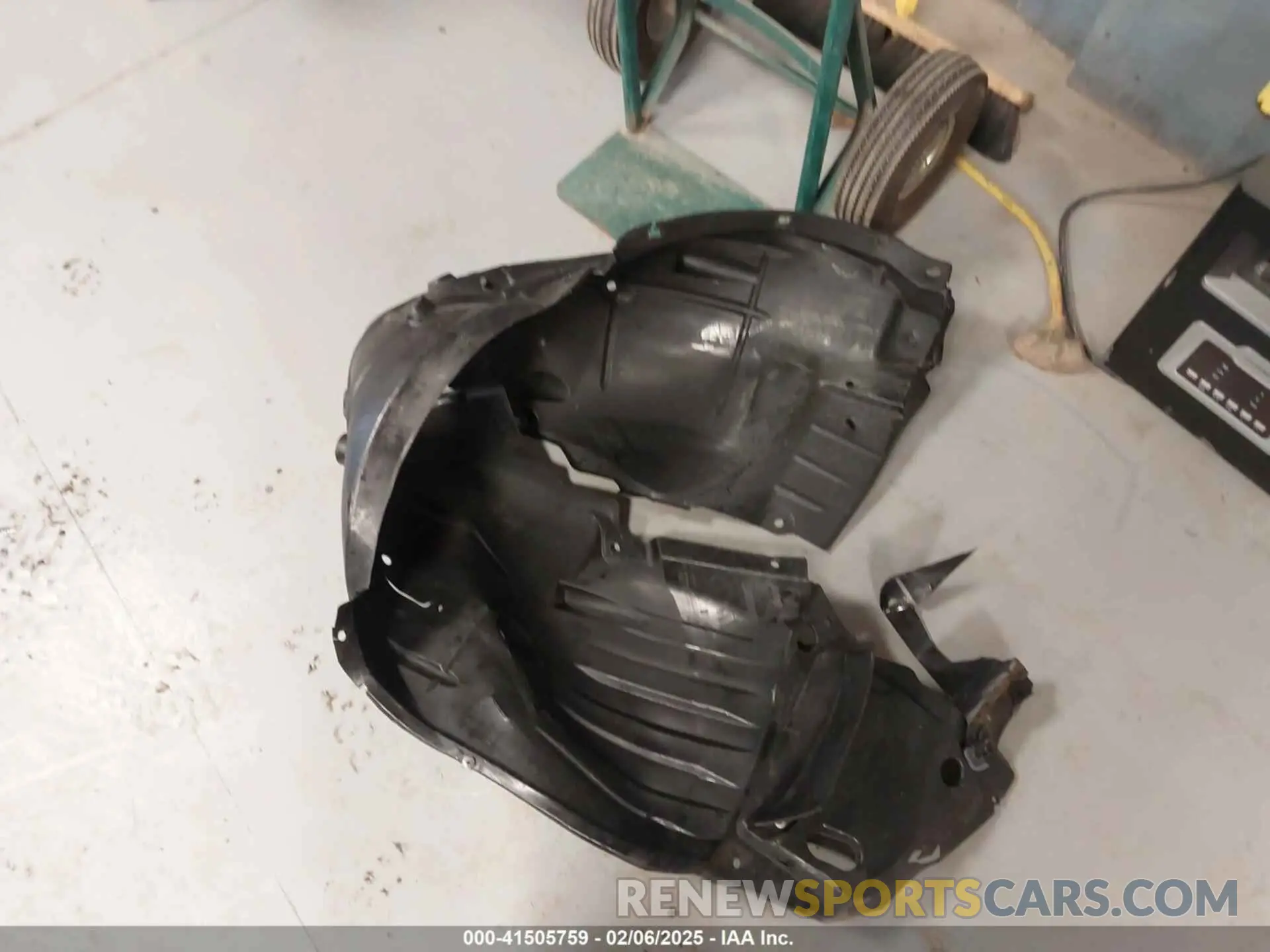 12 Photograph of a damaged car 2HGFE2F52RH577925 HONDA CIVIC 2024