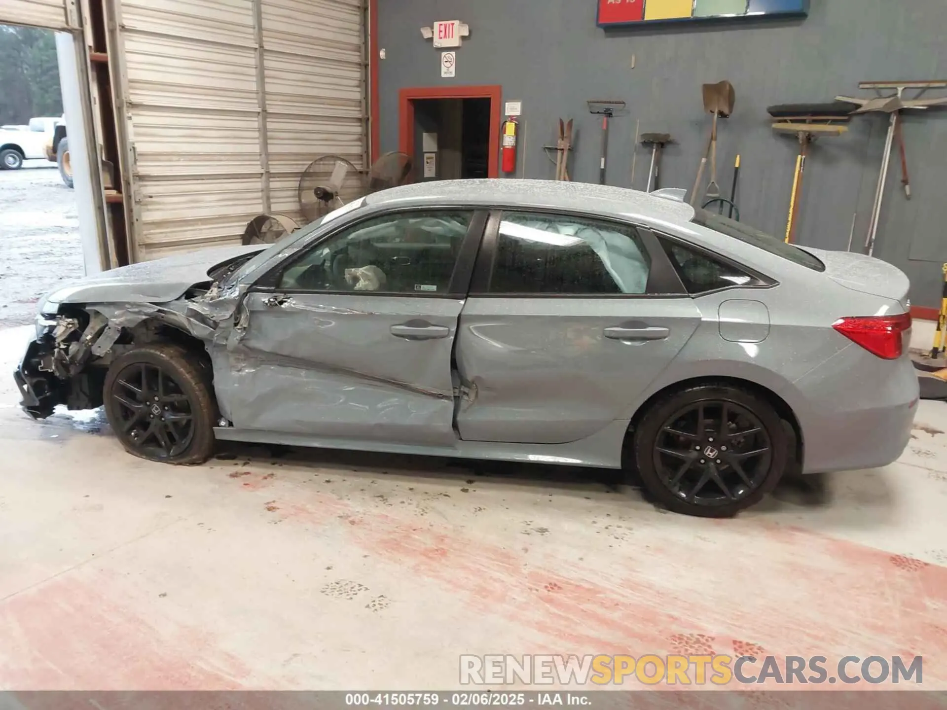 15 Photograph of a damaged car 2HGFE2F52RH577925 HONDA CIVIC 2024