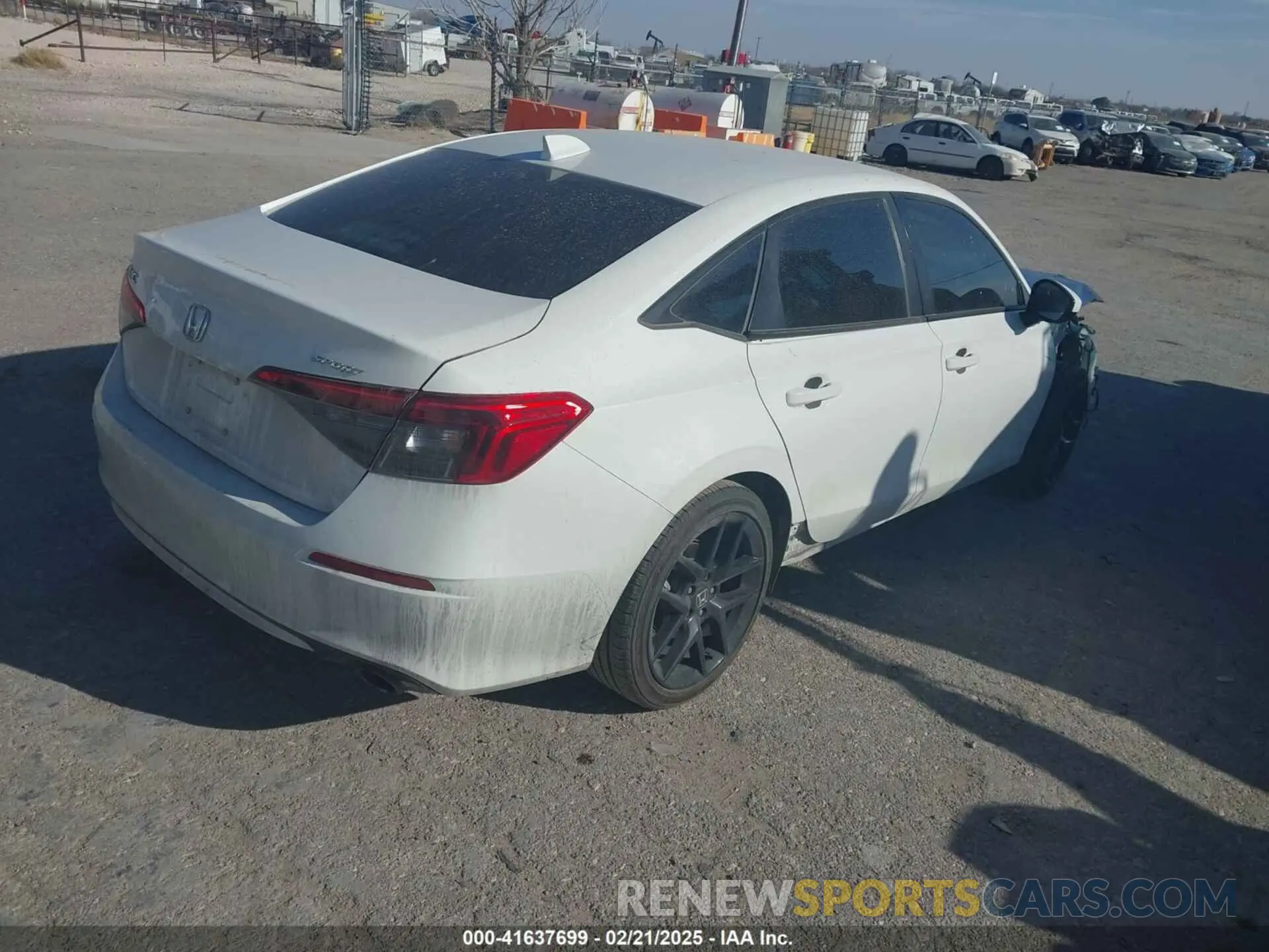 4 Photograph of a damaged car 2HGFE2F53RH536087 HONDA CIVIC 2024