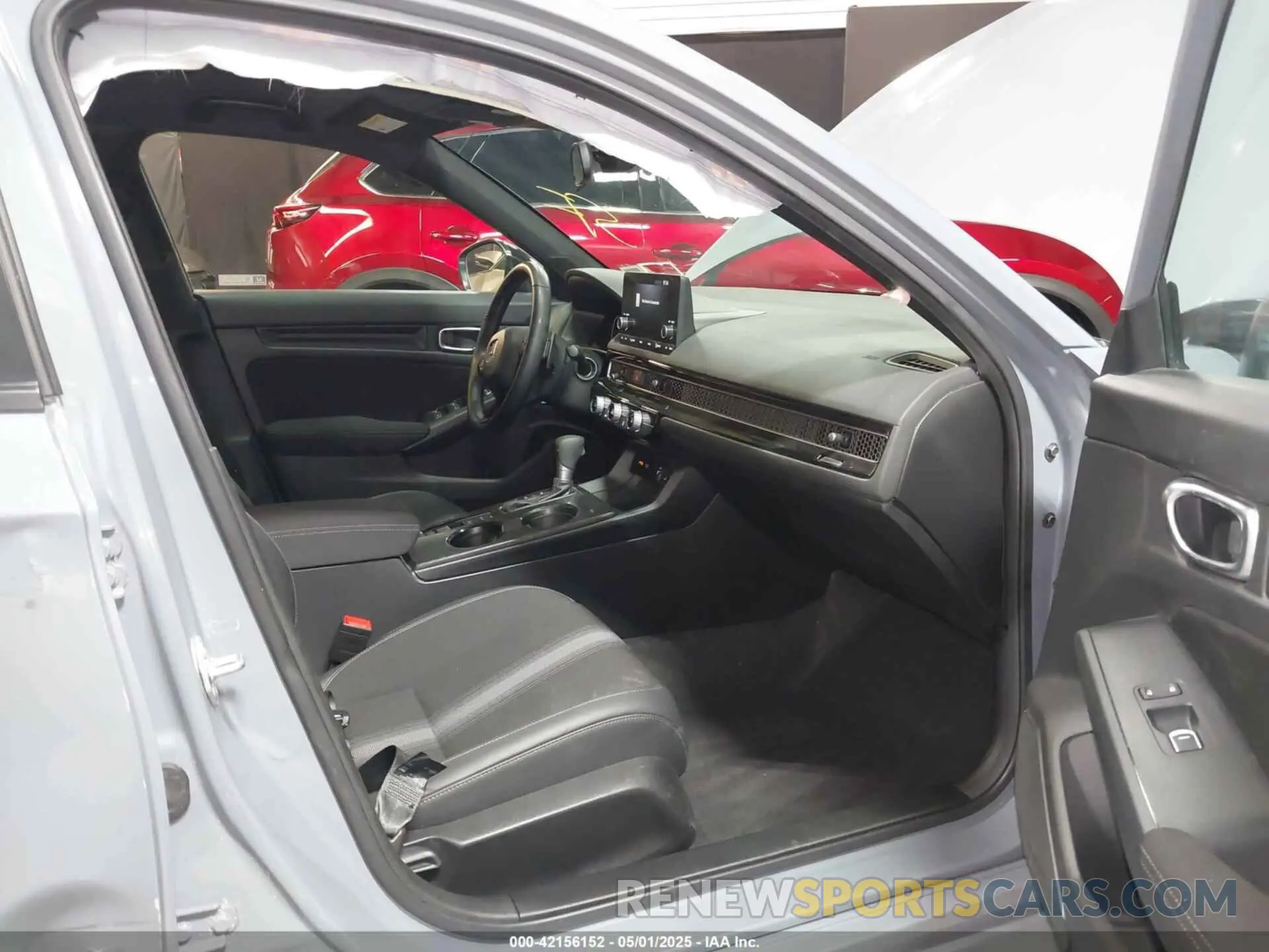 5 Photograph of a damaged car 2HGFE2F53RH551107 HONDA CIVIC 2024