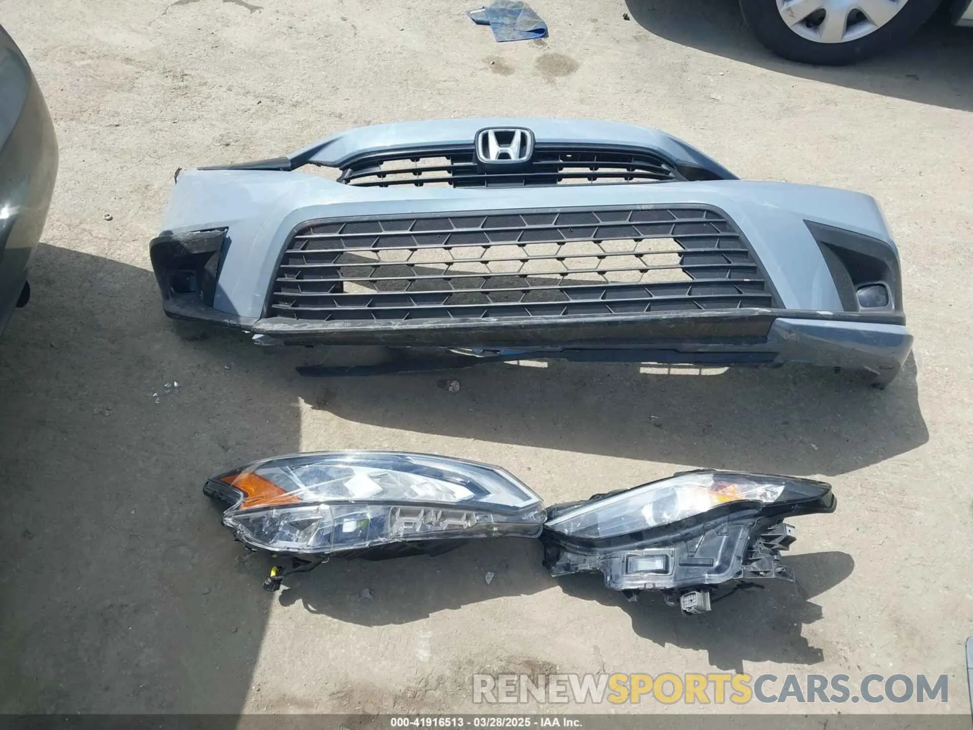 12 Photograph of a damaged car 2HGFE2F53RH555111 HONDA CIVIC 2024