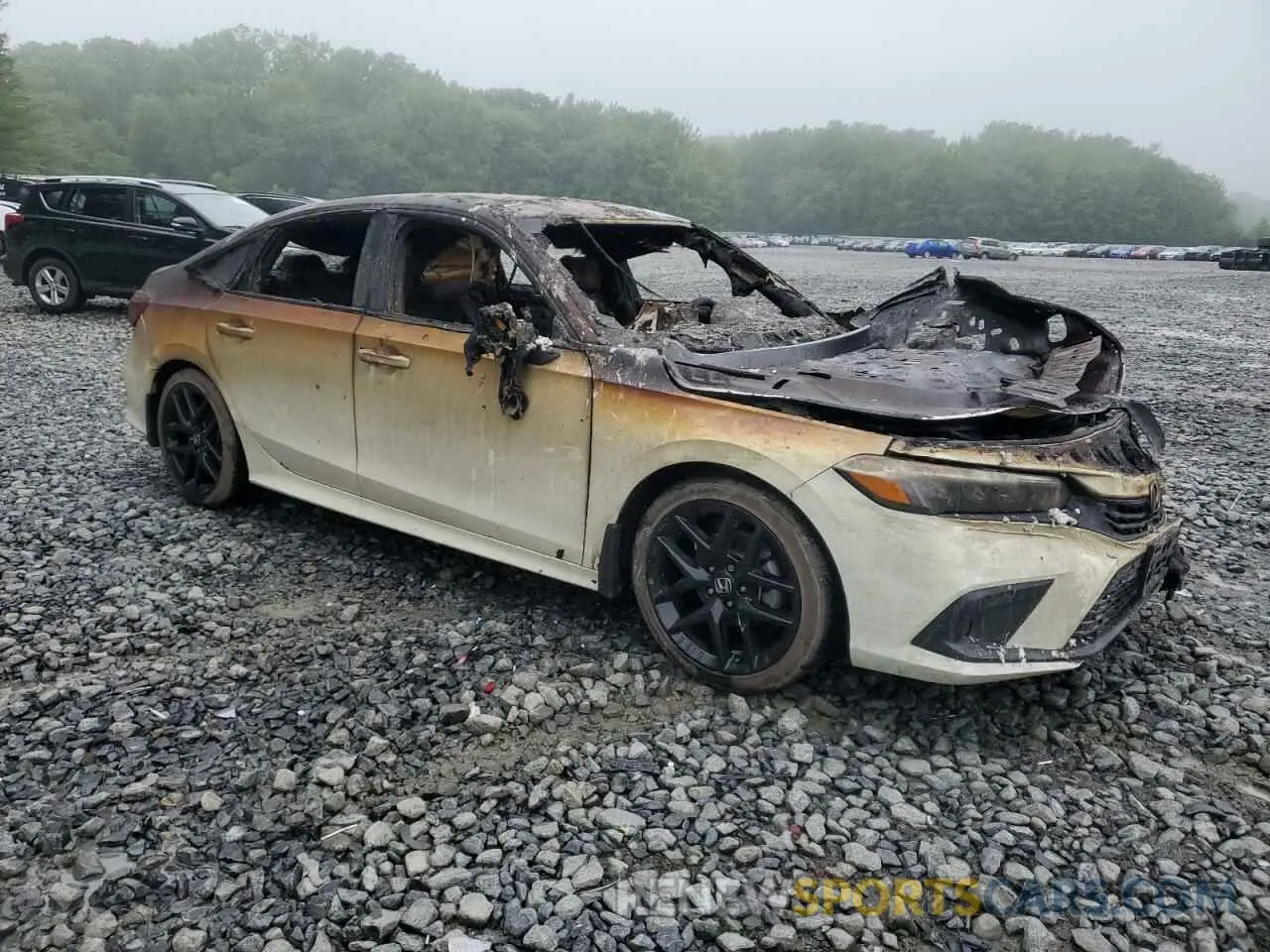 4 Photograph of a damaged car 2HGFE2F53RH557537 HONDA CIVIC 2024