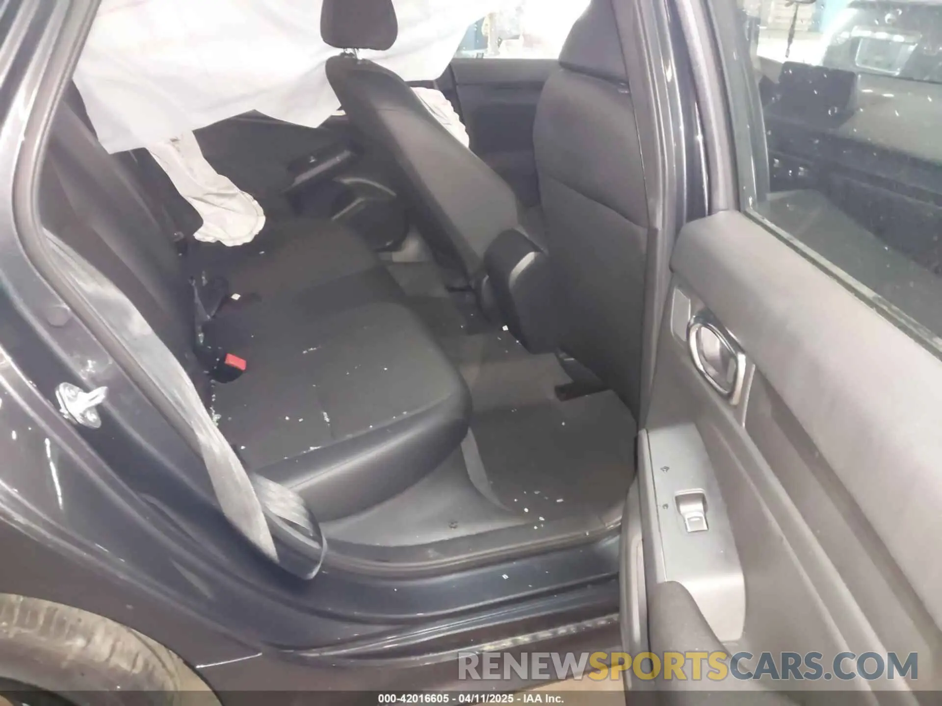 8 Photograph of a damaged car 2HGFE2F53RH582776 HONDA CIVIC 2024