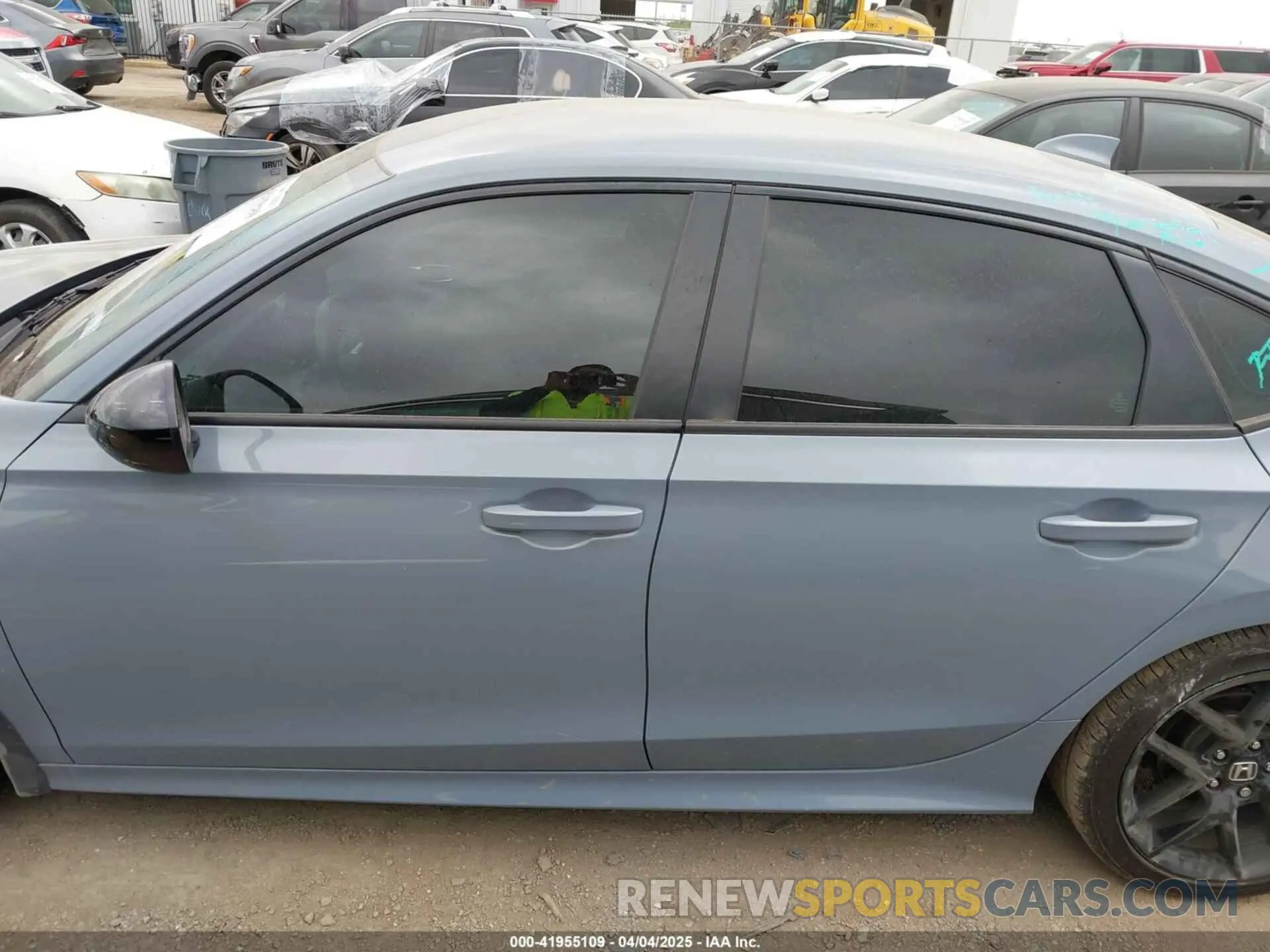 15 Photograph of a damaged car 2HGFE2F53RH584124 HONDA CIVIC 2024