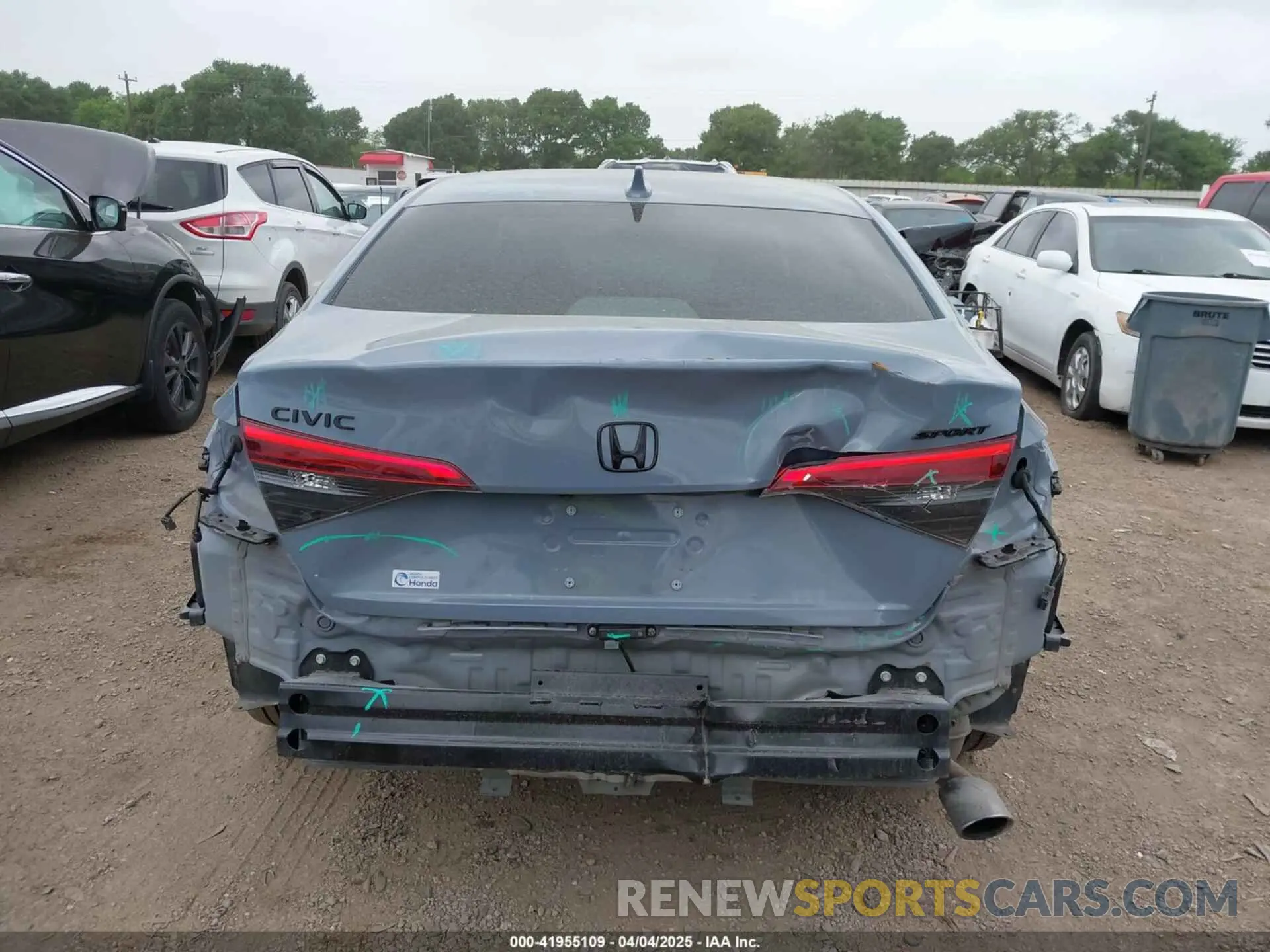 17 Photograph of a damaged car 2HGFE2F53RH584124 HONDA CIVIC 2024