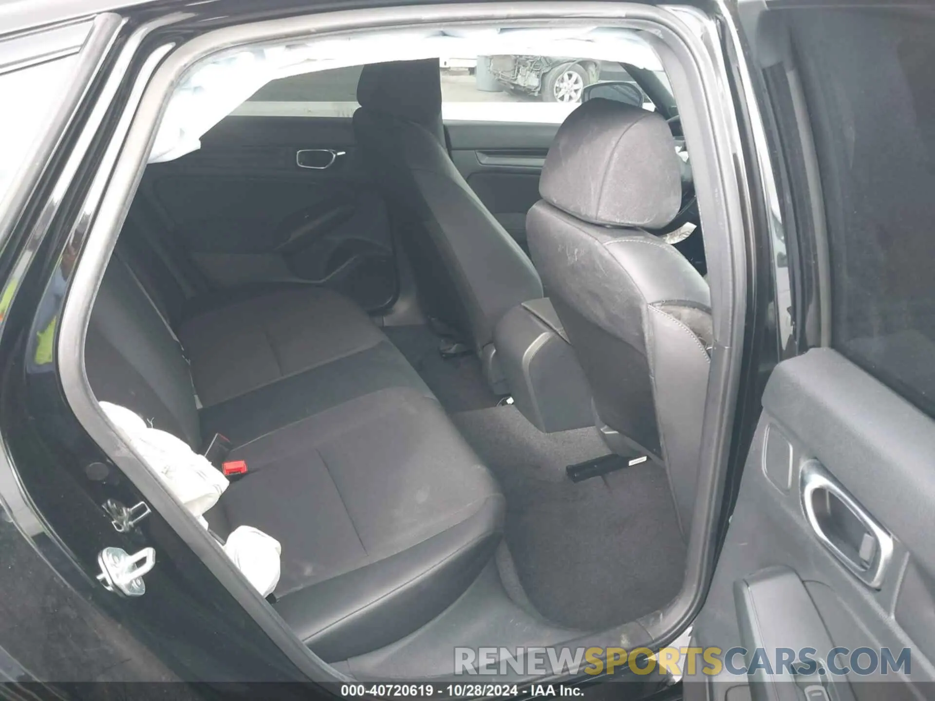 8 Photograph of a damaged car 2HGFE2F53RH591347 HONDA CIVIC 2024
